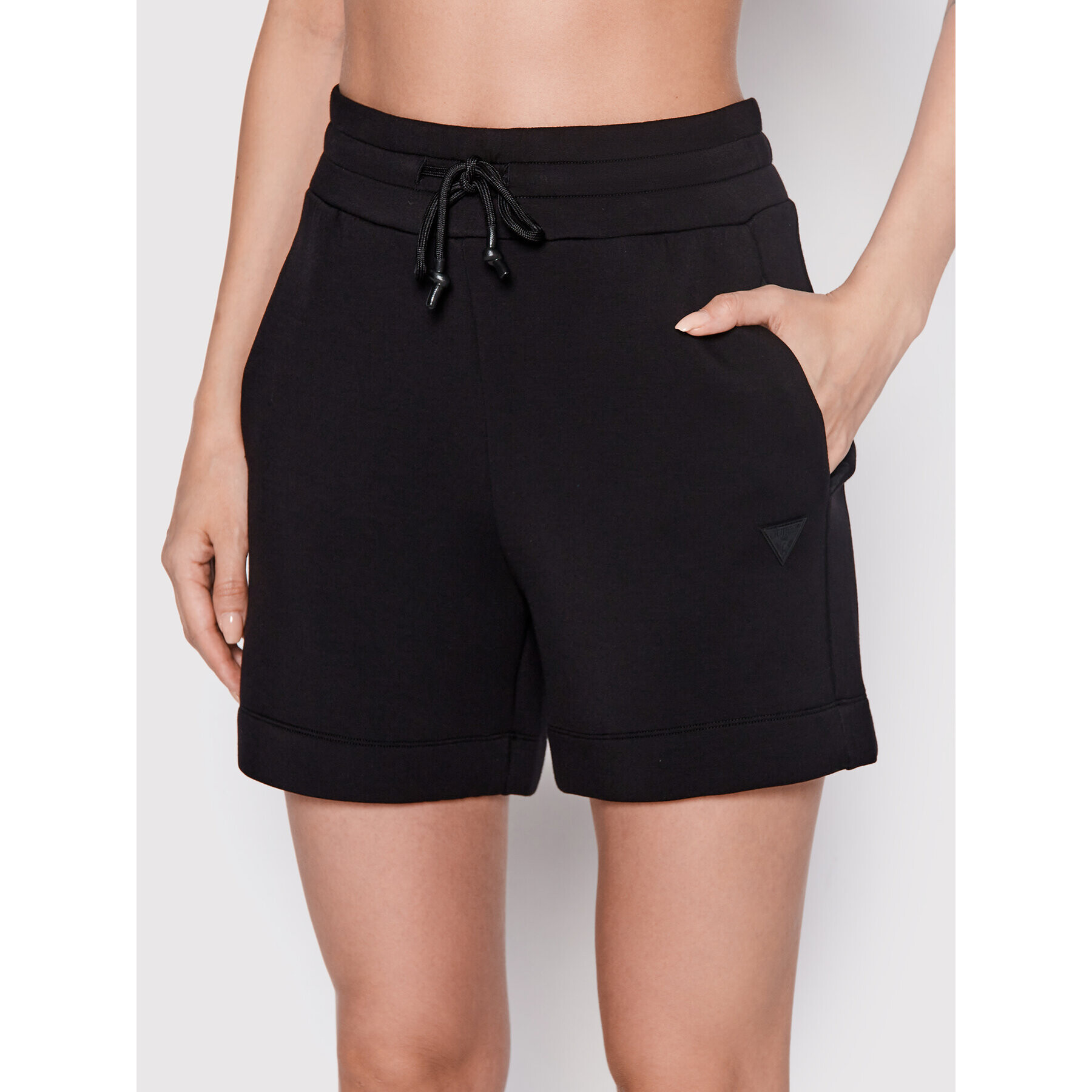 Guess Спортни шорти Elly V2YD10 KAMN2 Черен Regular Fit - Pepit.bg