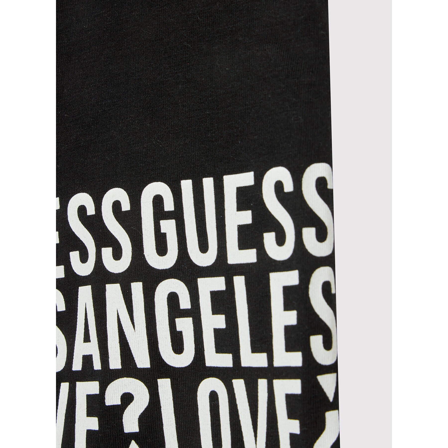 Guess Спортни шорти K2RD07 J1311 Черен Regular Fit - Pepit.bg