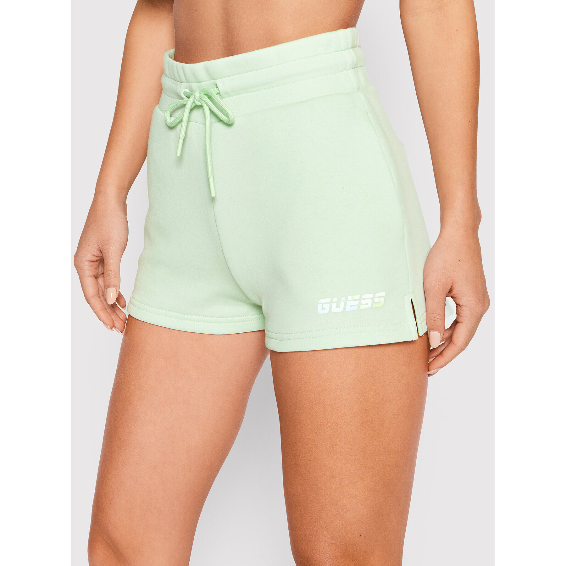 Guess Спортни шорти Side Logo V2GD11 FL04P Зелен Regular Fit - Pepit.bg