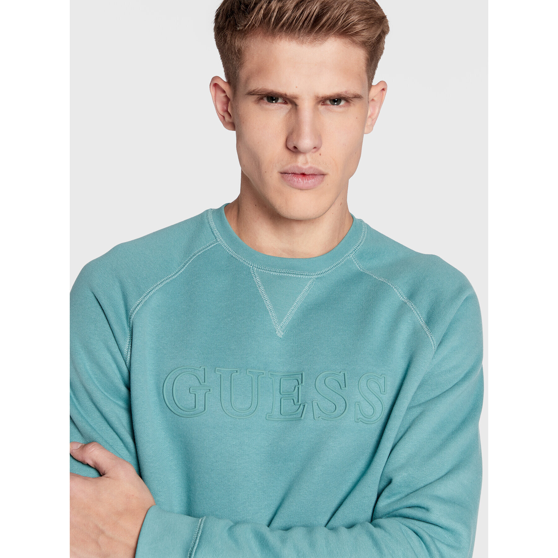 Guess Суитшърт Aldwin Z2YQ27 K9V31 Зелен Regular Fit - Pepit.bg