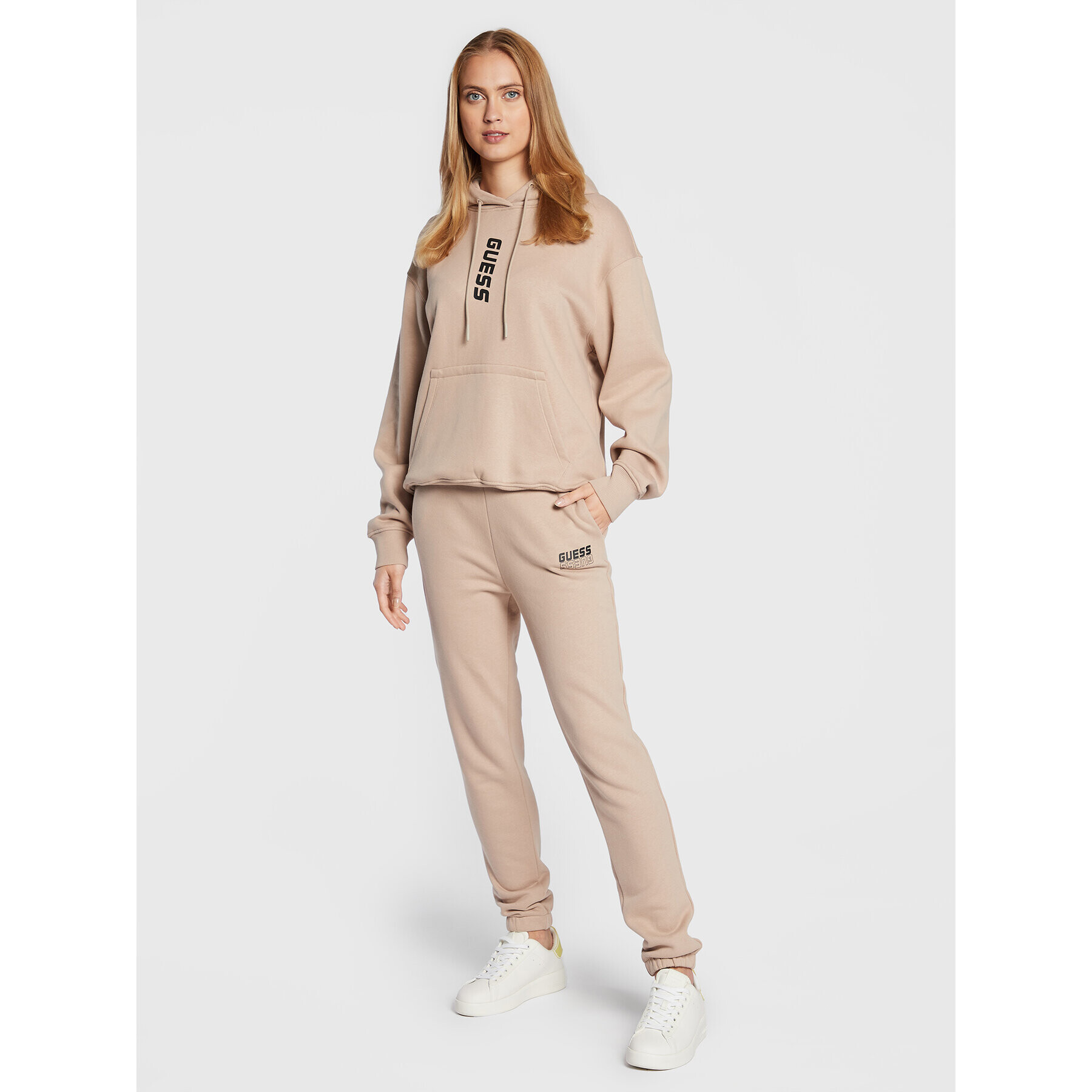 Guess Суитшърт Alisha V2BQ12 K9V34 Бежов Relaxed Fit - Pepit.bg