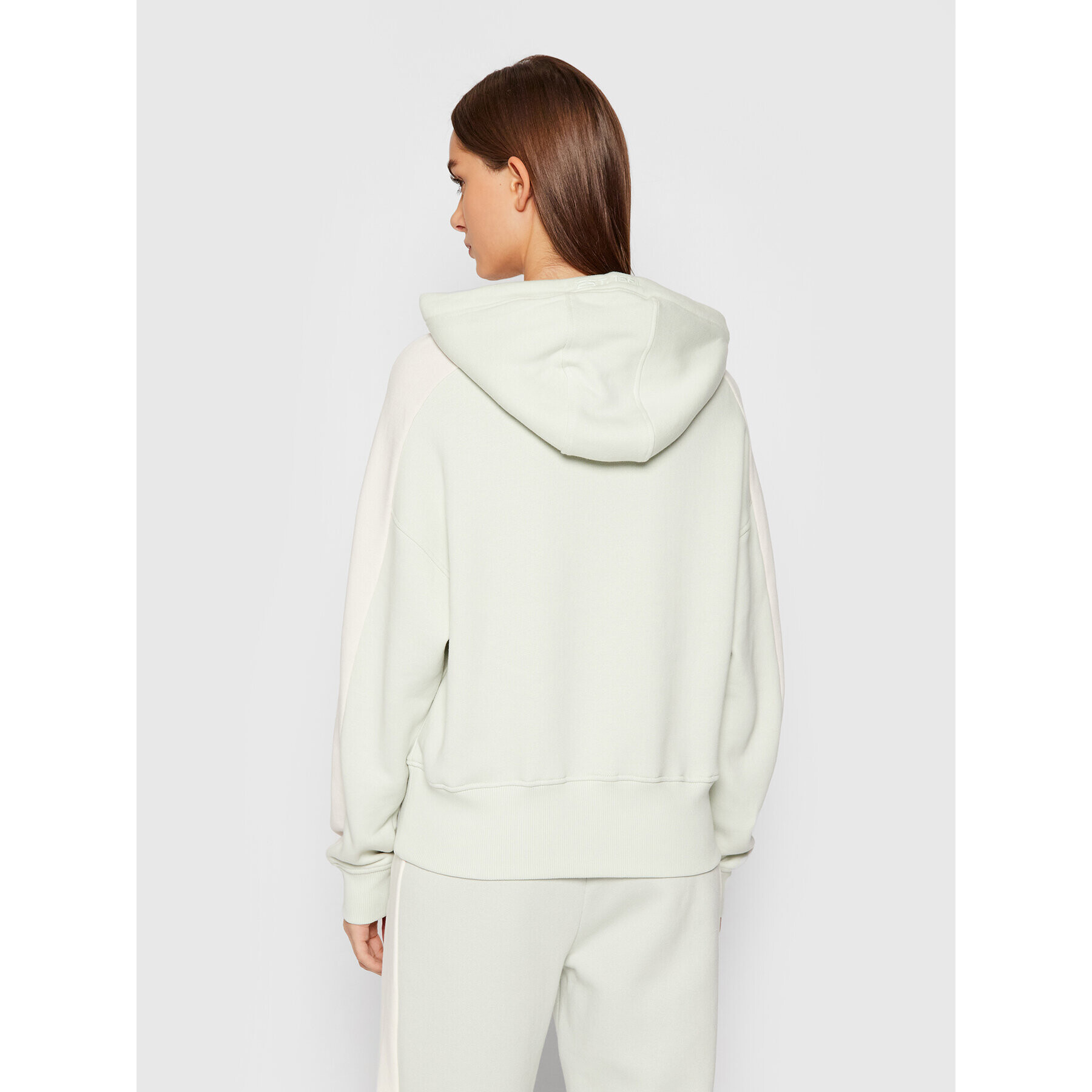 Guess Суитшърт Annetta O1BA26 K9V31 Зелен Regular Fit - Pepit.bg