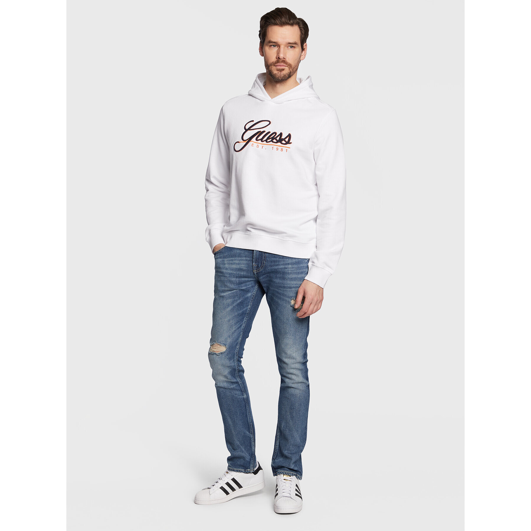 Guess Суитшърт Beau M3GQ36 KBK32 Бял Slim Fit - Pepit.bg