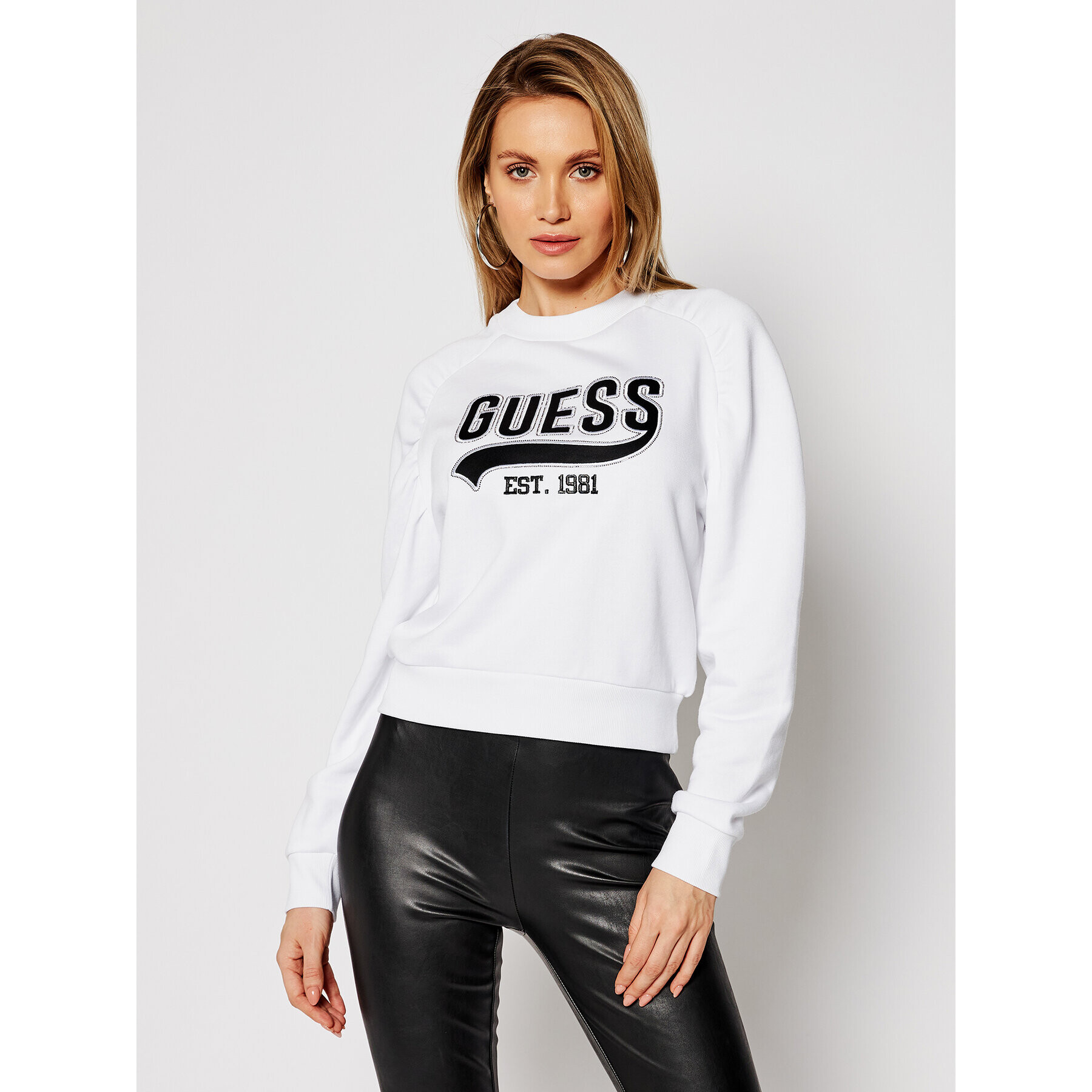 Guess Суитшърт Front Logo W1GQ36 K68I0 Бял Regular Fit - Pepit.bg