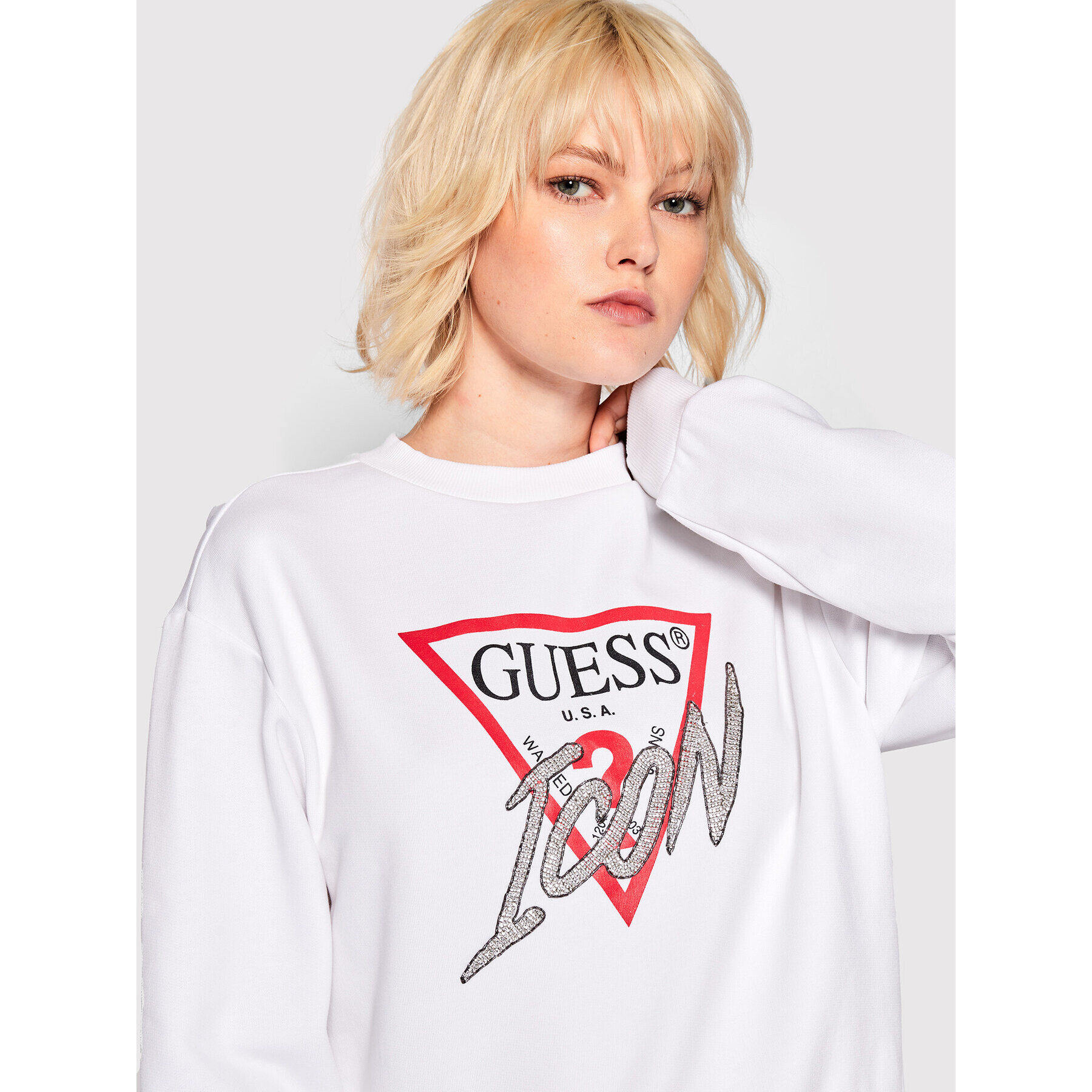 Guess Суитшърт Icon W1YQ0C K68I0 Бял Regular Fit - Pepit.bg