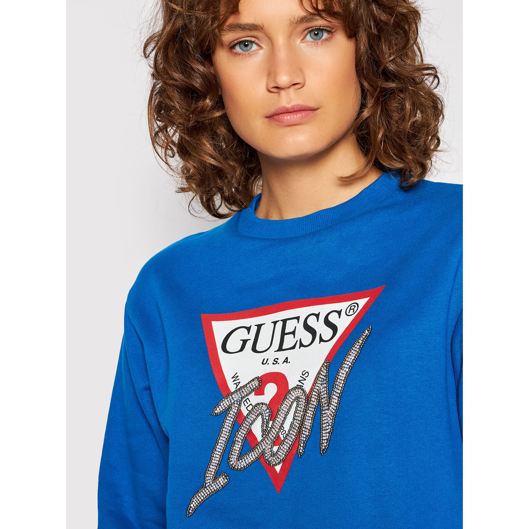 Guess Суитшърт Icon W1YQ0C K68I0 Тъмносин Regular Fit - Pepit.bg