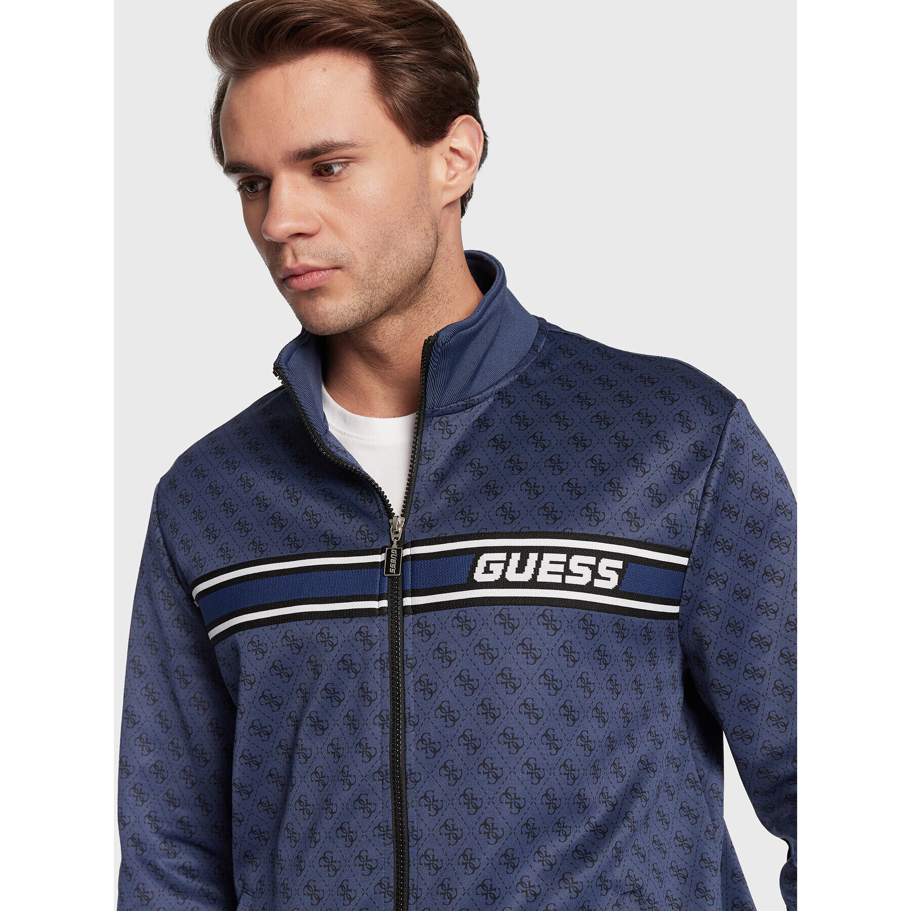 Guess Суитшърт Korbin Z2BQ06 FL04Q Тъмносин Regular Fit - Pepit.bg