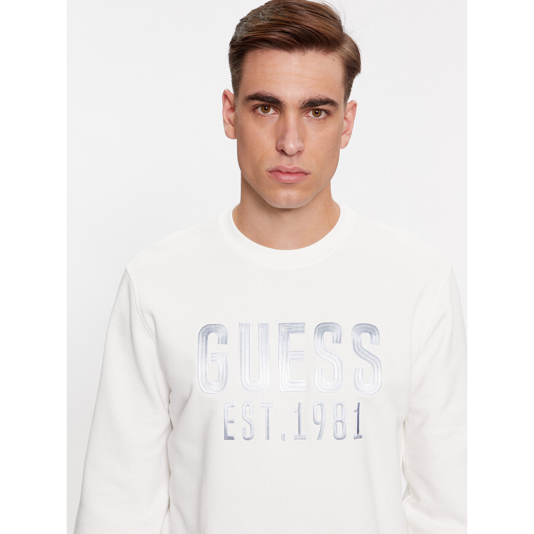 Guess Суитшърт M4RQ08 KBK32 Бял Regular Fit - Pepit.bg