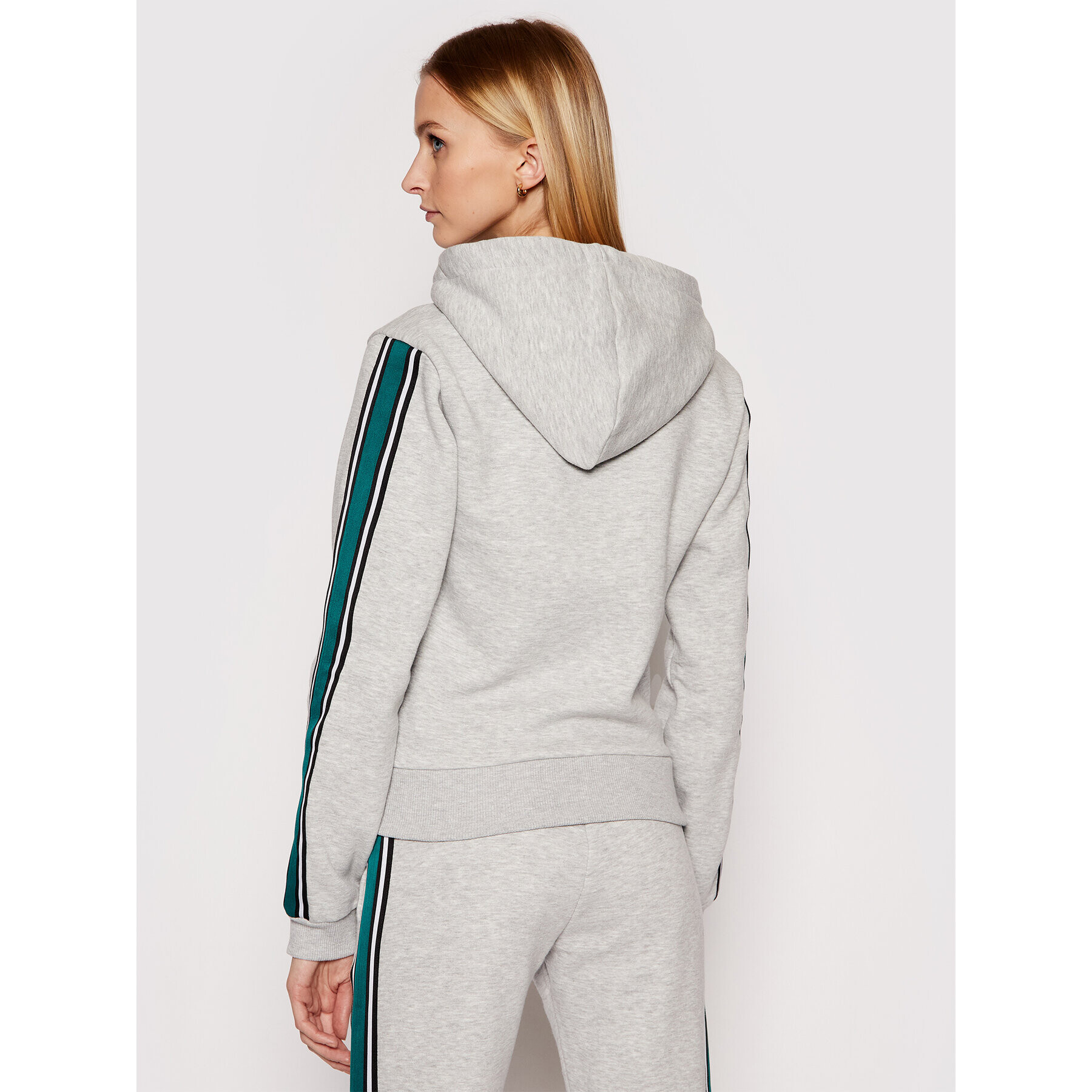 Guess Суитшърт O1RA30 FL03Y Сив Regular Fit - Pepit.bg