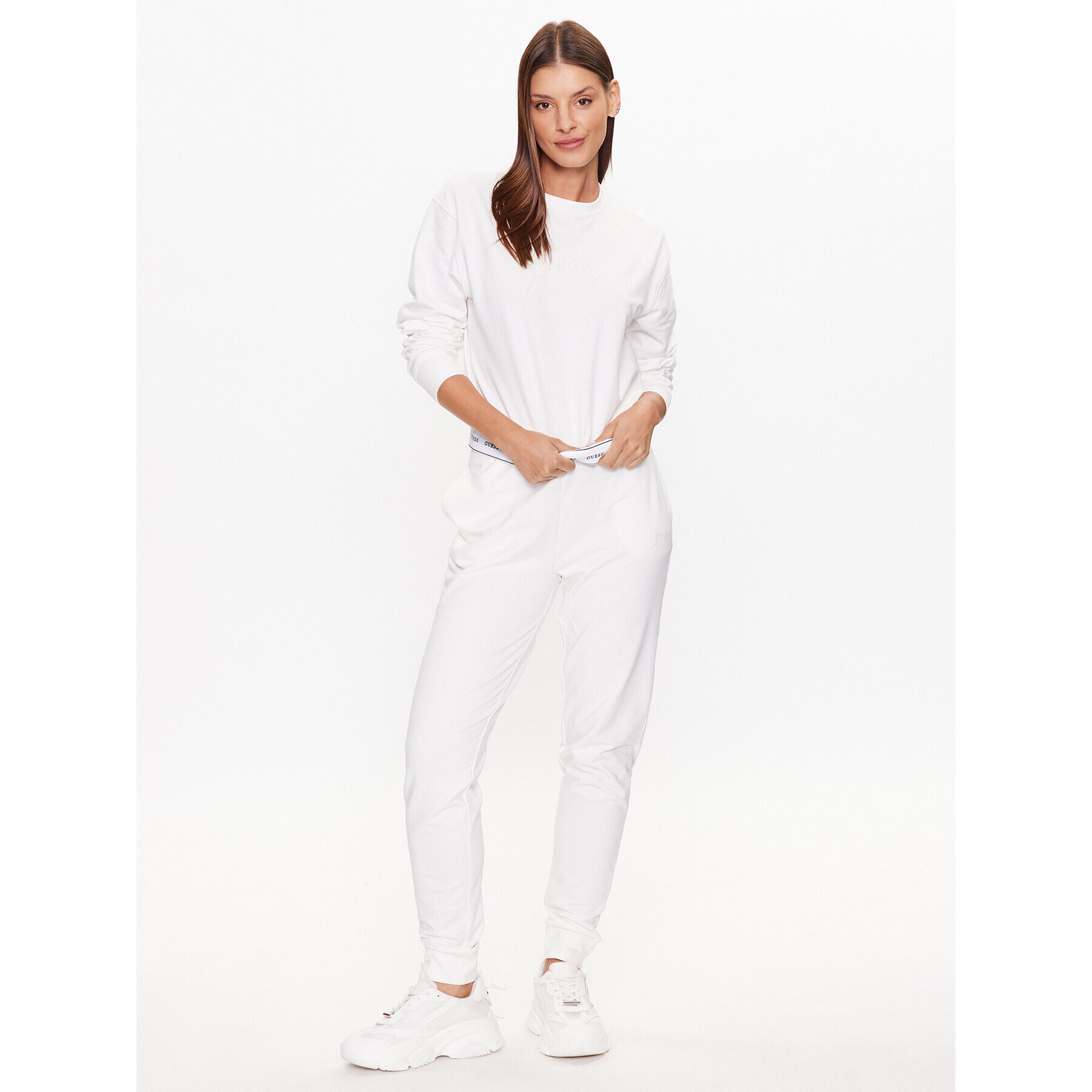 Guess Суитшърт O3YQ01 KBS91 Бял Regular Fit - Pepit.bg