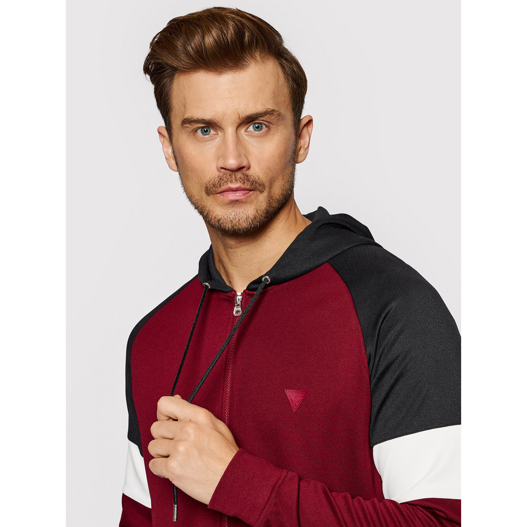 Guess Суитшърт Phil U1BA23 FL03X Бордо Regular Fit - Pepit.bg