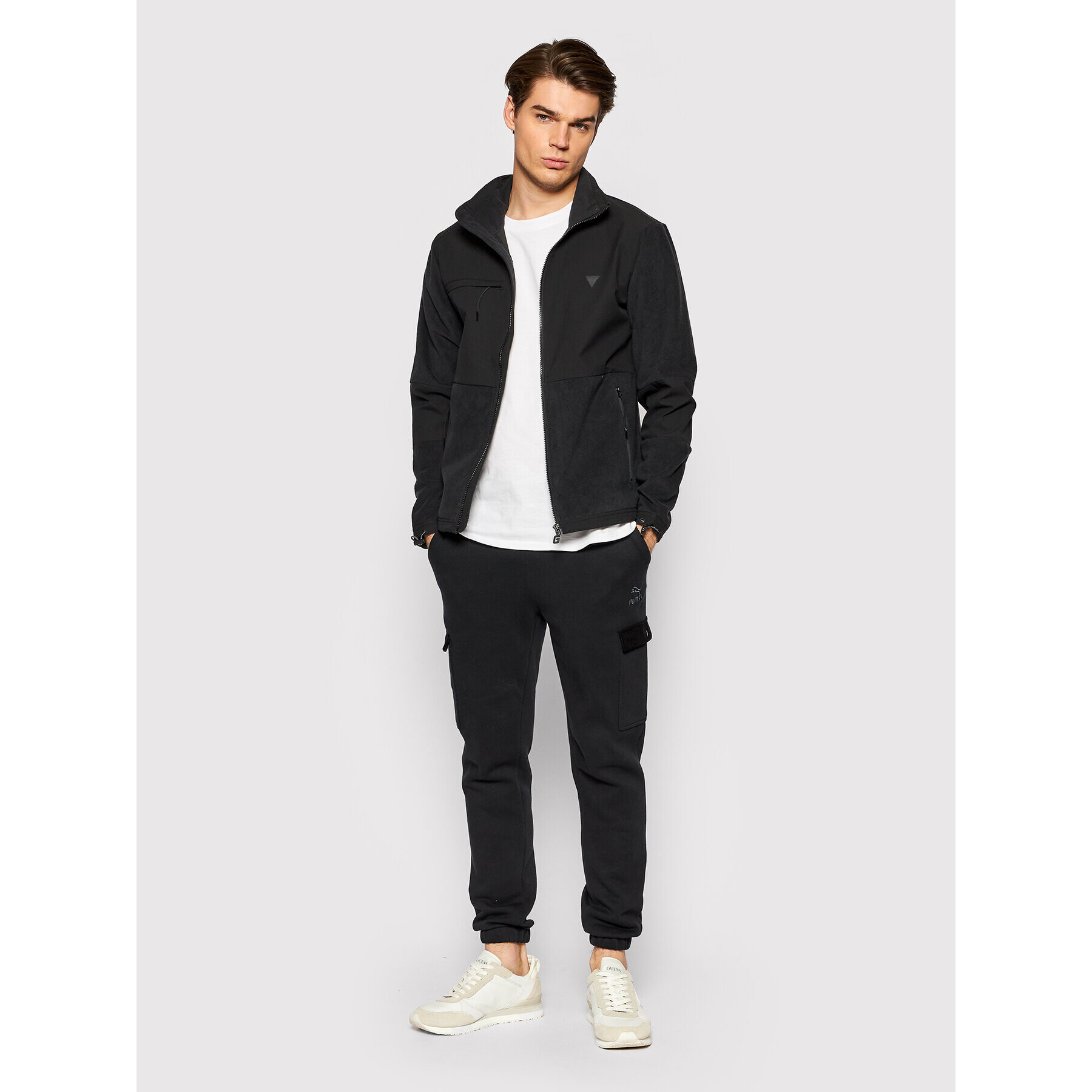 Guess Суитшърт U1BA59 FL042 Черен Regular Fit - Pepit.bg