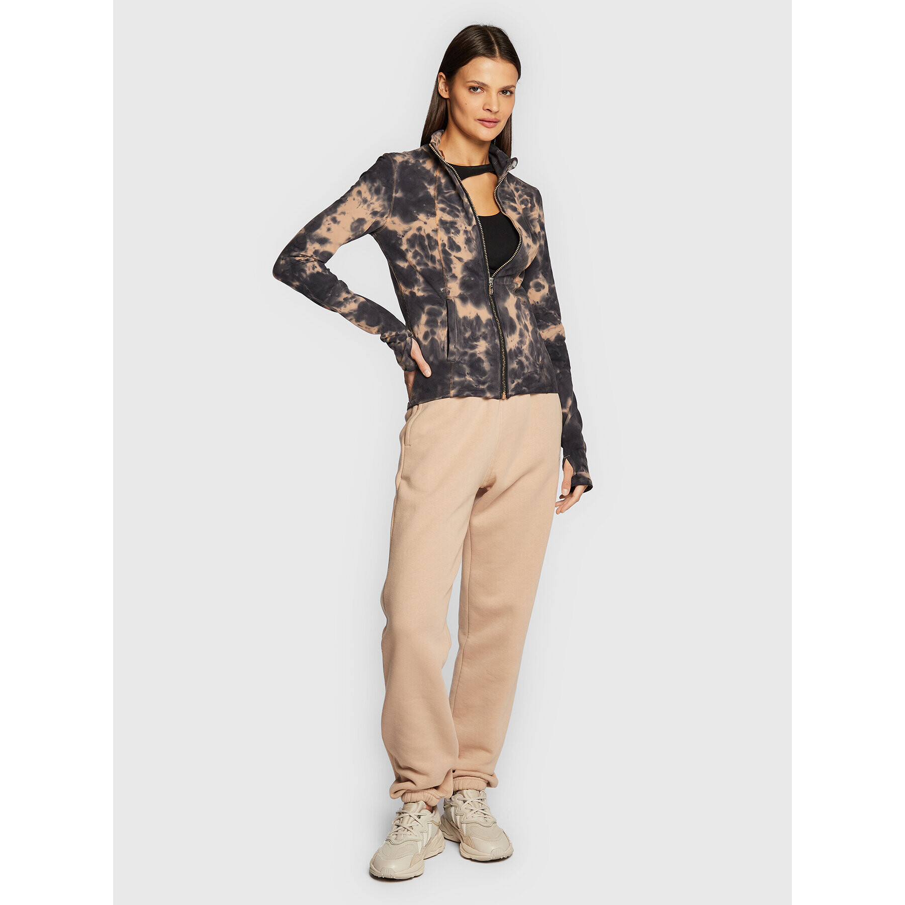 Guess Суитшърт V2BP06 MC04N Цветен Regular Fit - Pepit.bg