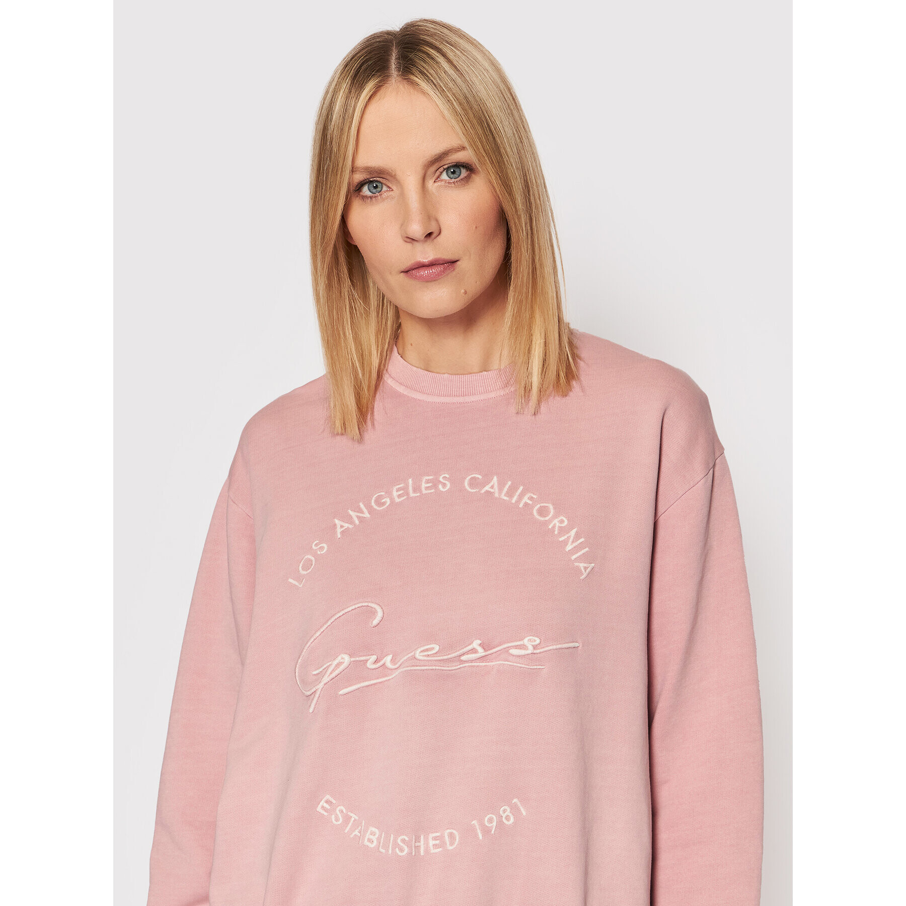Guess Суитшърт V2GQ00 FL04D Розов Regular Fit - Pepit.bg