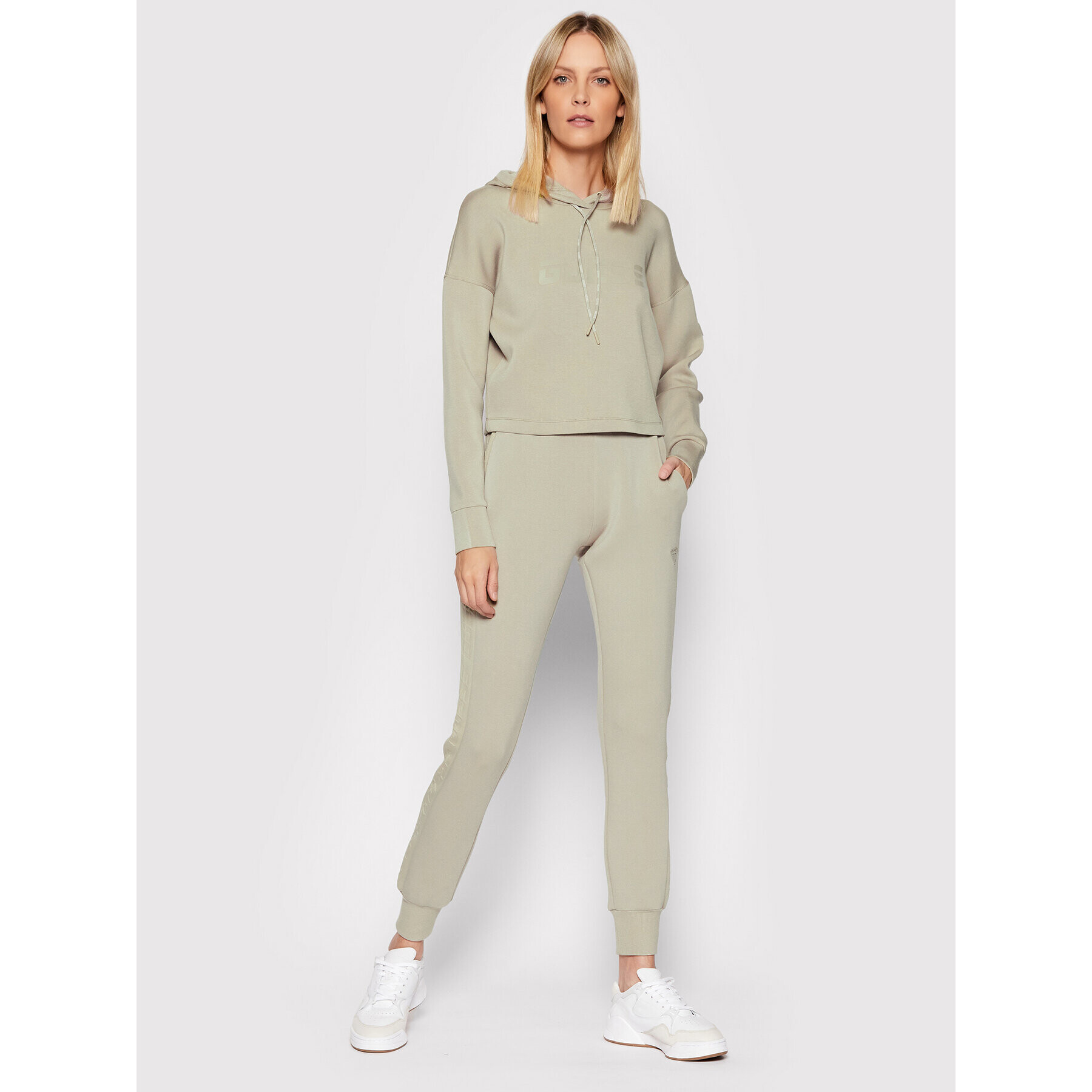 Guess Суитшърт V2RQ02 KAMN2 Бежов Relaxed Fit - Pepit.bg