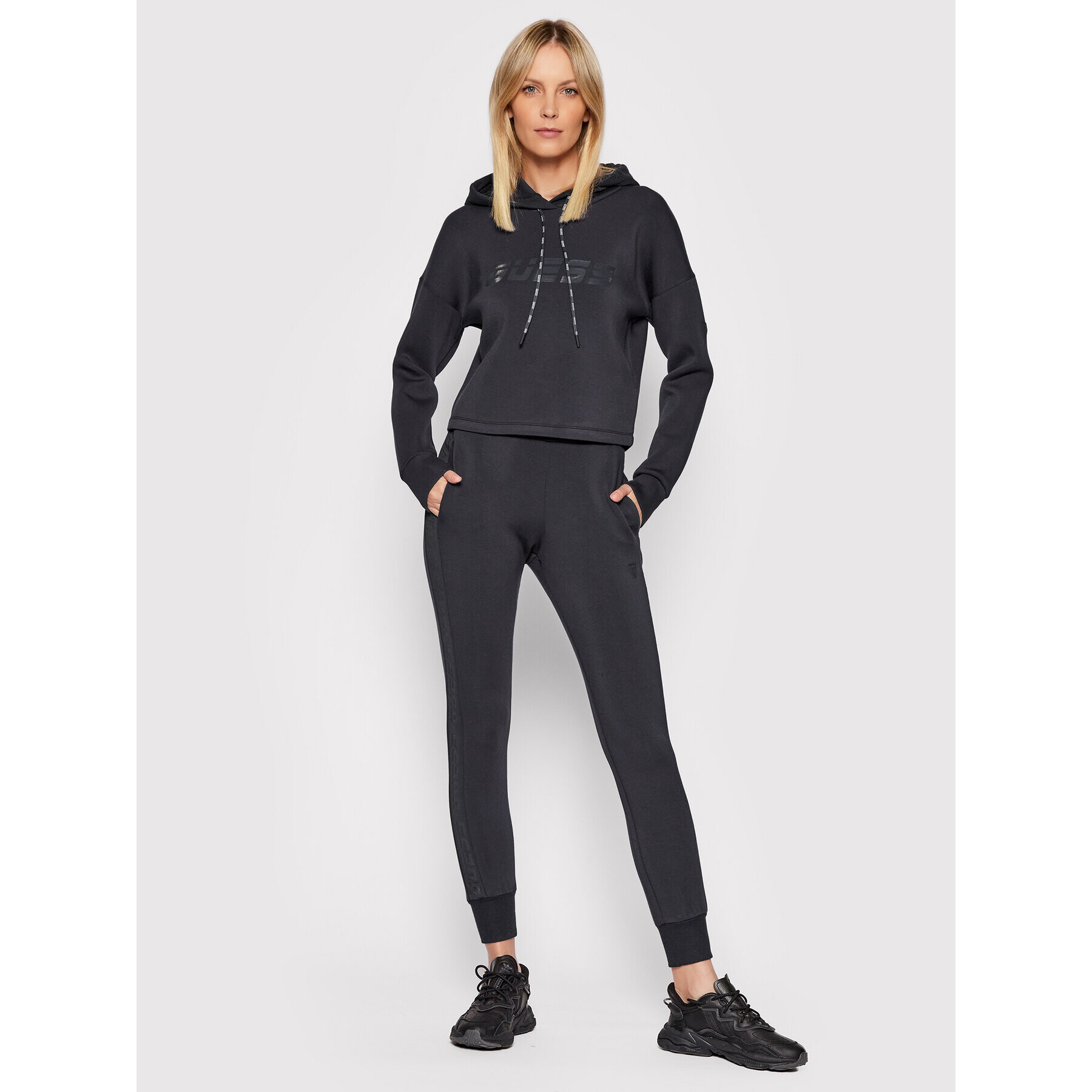 Guess Суитшърт V2RQ02 KAMN2 Сив Relaxed Fit - Pepit.bg