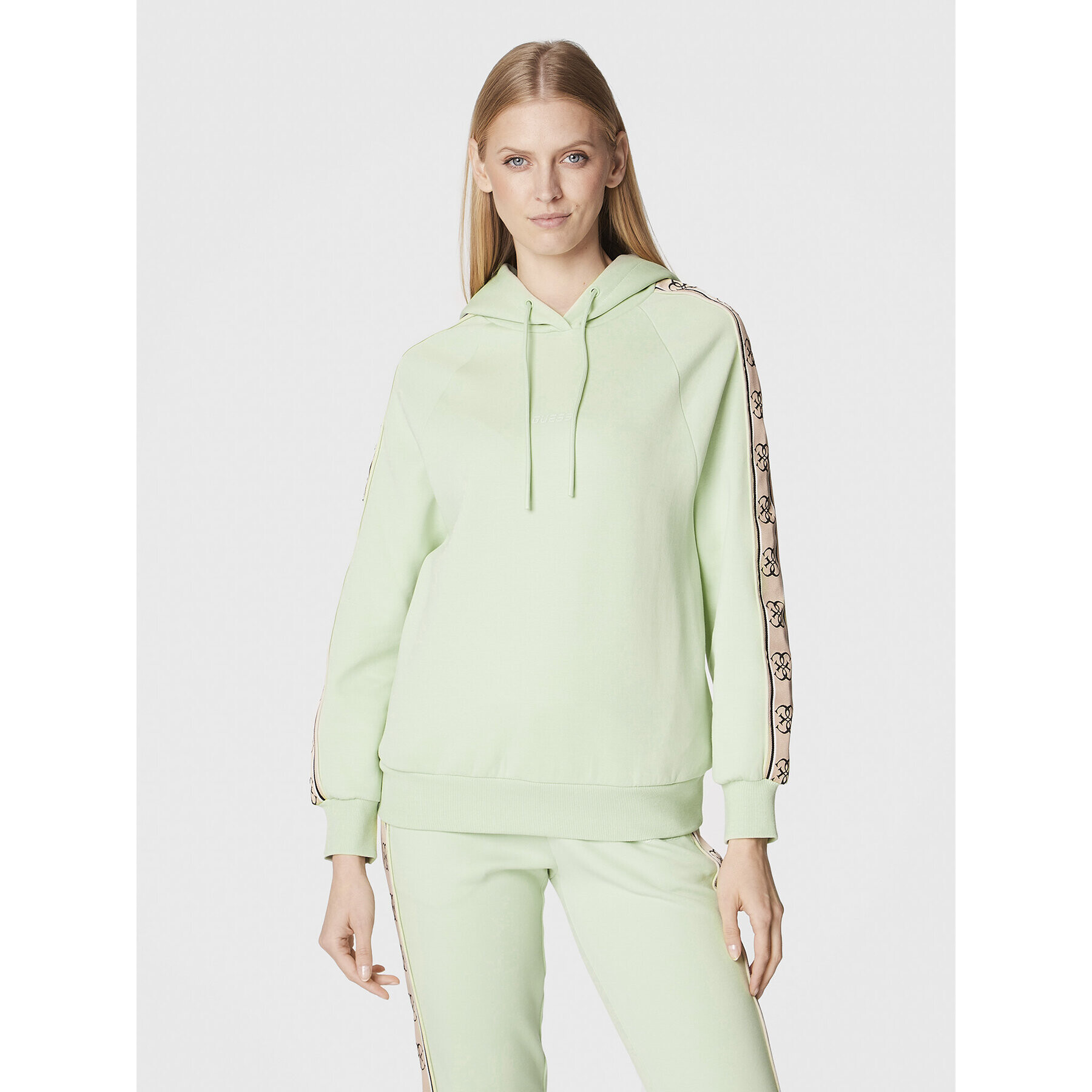Guess Суитшърт V2RQ03 KA3P1 Зелен Regular Fit - Pepit.bg