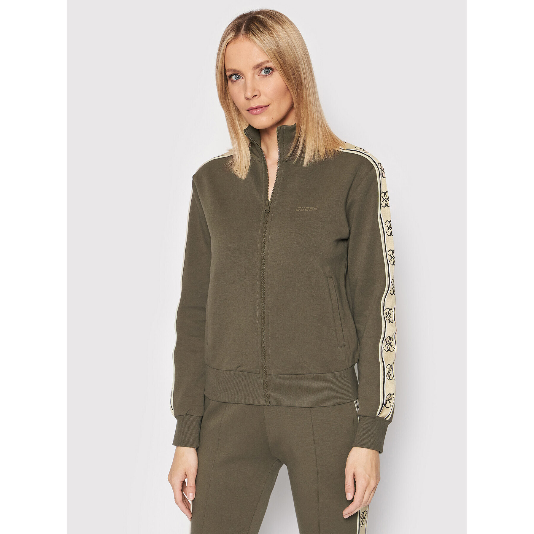 Guess Суитшърт V2RQ04 KA3P1 Кафяв Regular Fit - Pepit.bg