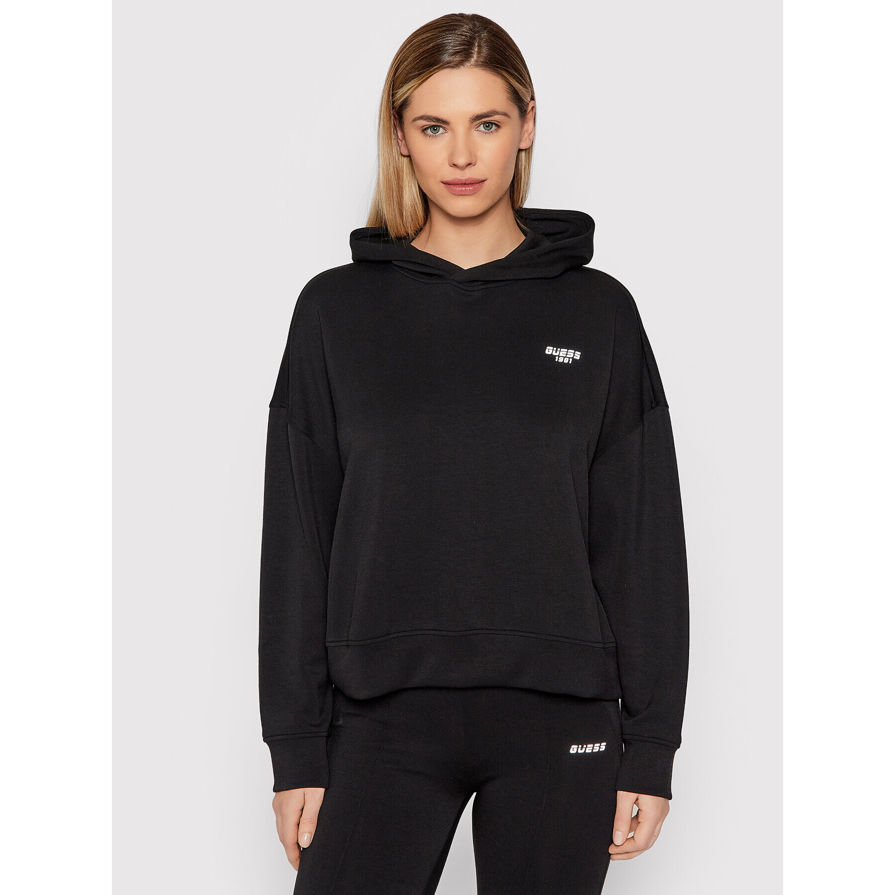 Guess Суитшърт V2RQ09 KL002 Черен Relaxed Fit - Pepit.bg
