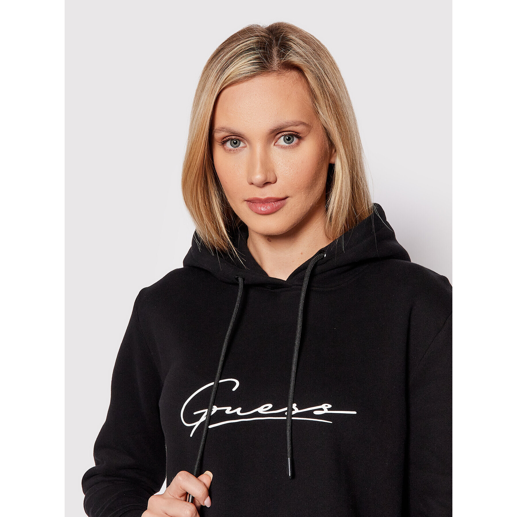 Guess Суитшърт V2RQ15 KAOR1 Черен Regular Fit - Pepit.bg