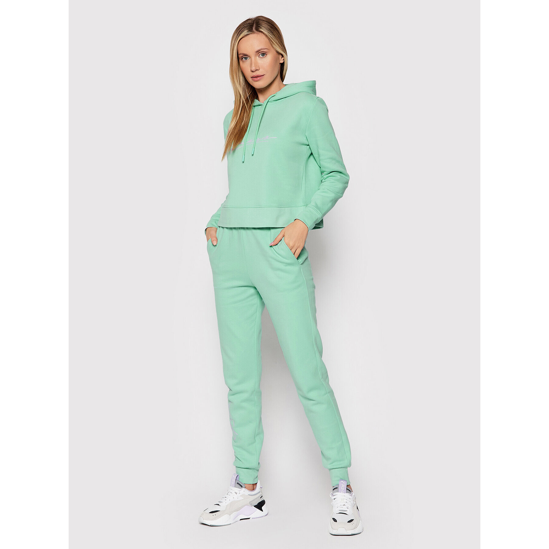 Guess Суитшърт V2RQ15 KAOR1 Зелен Regular Fit - Pepit.bg