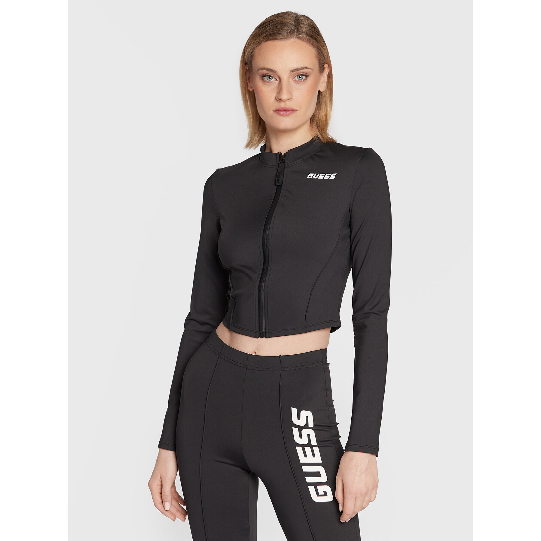 Guess Суитшърт V3RP17 KBIL2 Черен Slim Fit - Pepit.bg