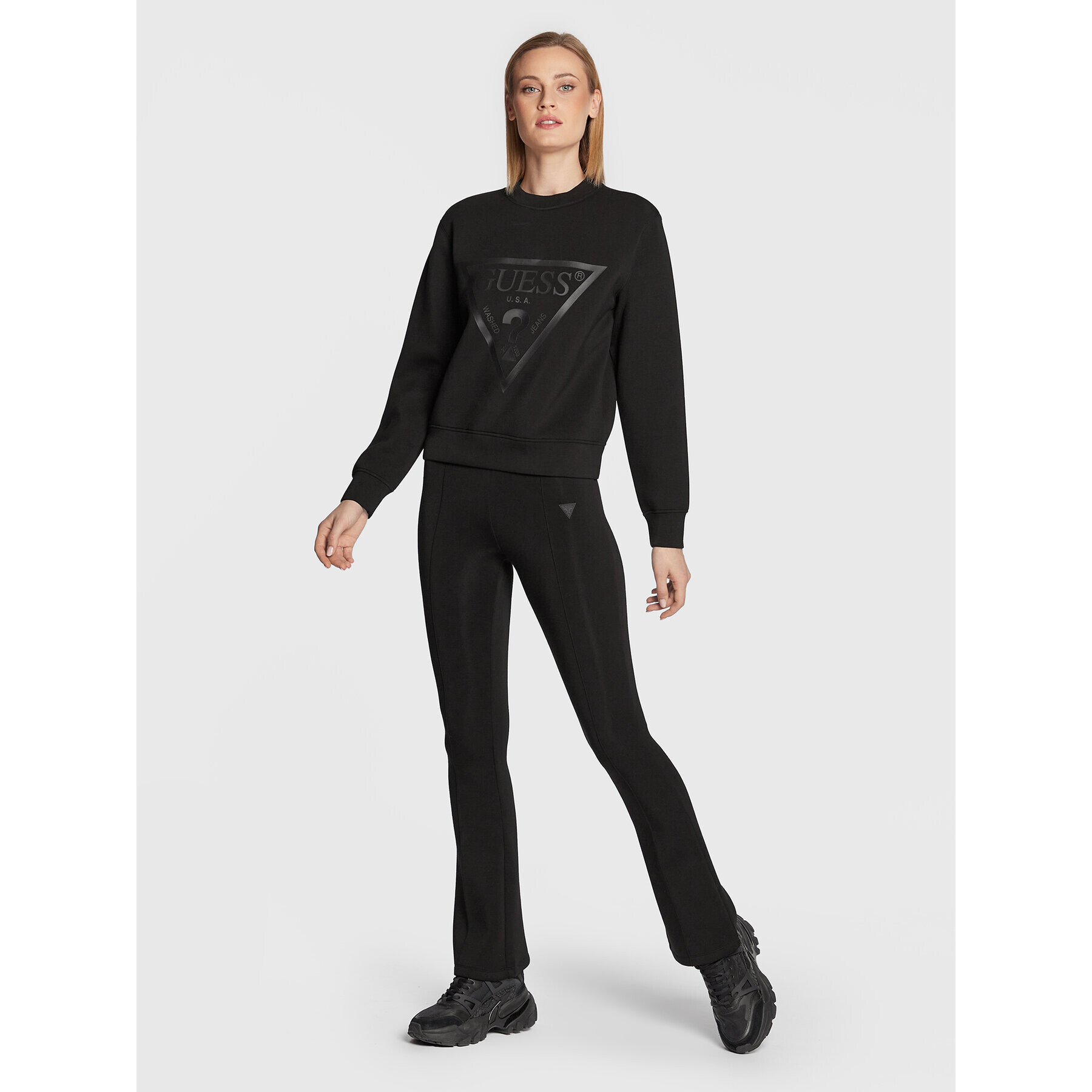 Guess Суитшърт V3RQ19 K7UW2 Черен Regular Fit - Pepit.bg