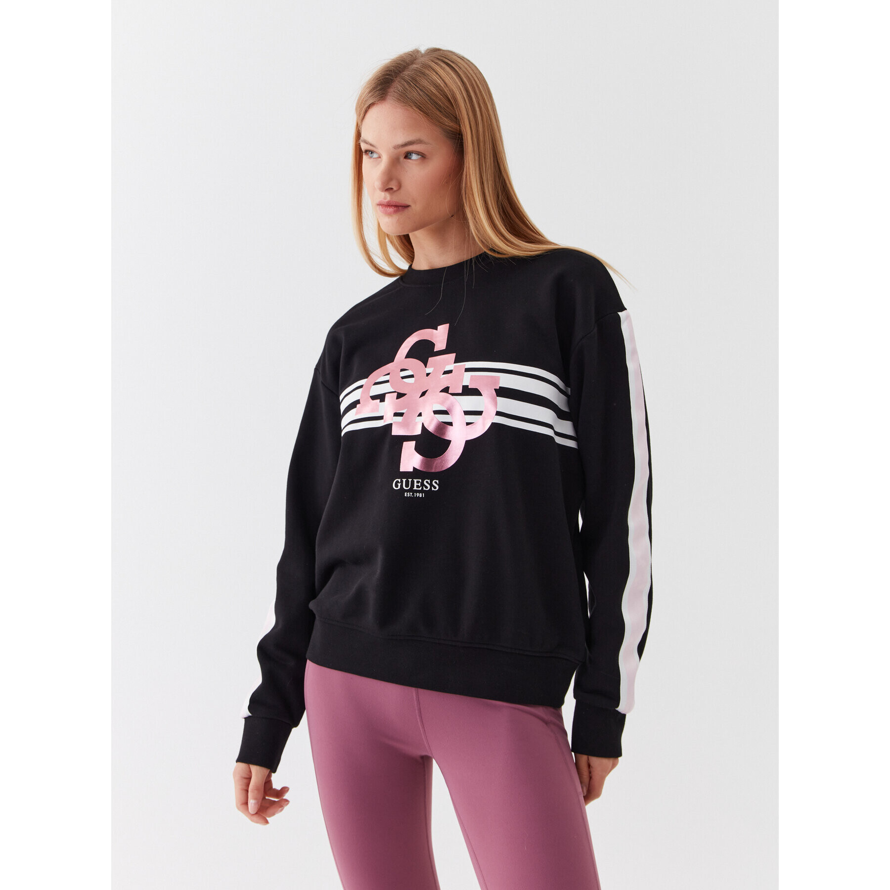 Guess Суитшърт V3YQ17 KBV71 Черен Regular Fit - Pepit.bg