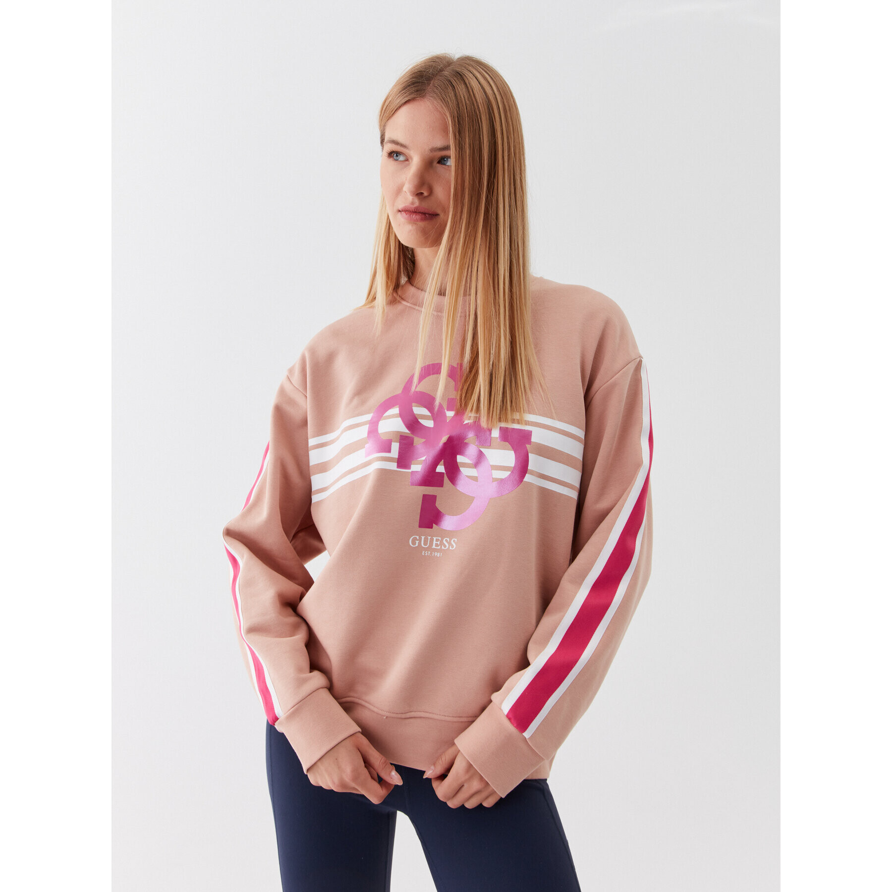 Guess Суитшърт V3YQ17 KBV71 Кафяв Regular Fit - Pepit.bg