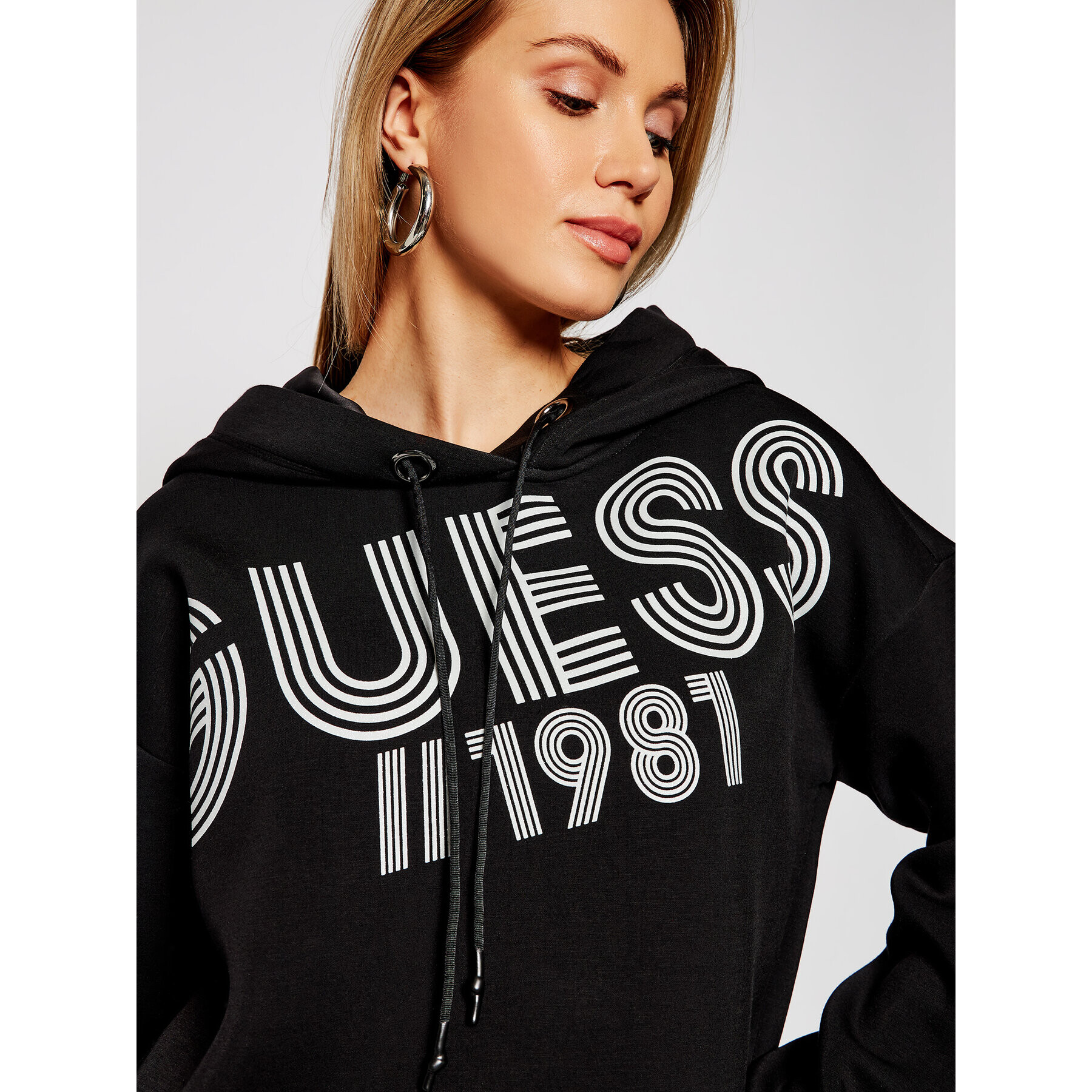 Guess Суитшърт W1RQ69 K7UW2 Черен Oversize - Pepit.bg