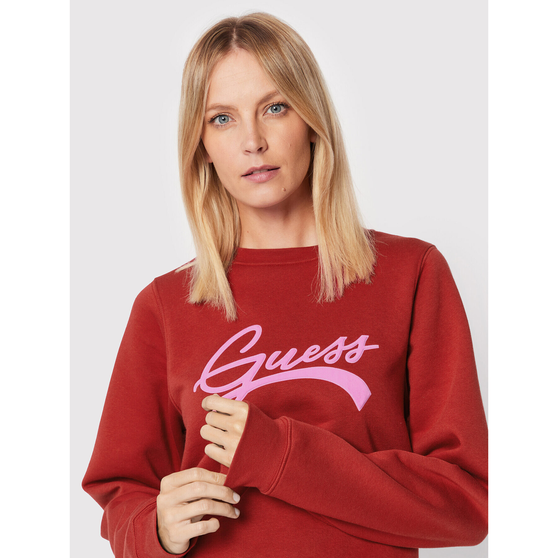 Guess Суитшърт W2BQ09 K9Z21 Бордо Regular Fit - Pepit.bg