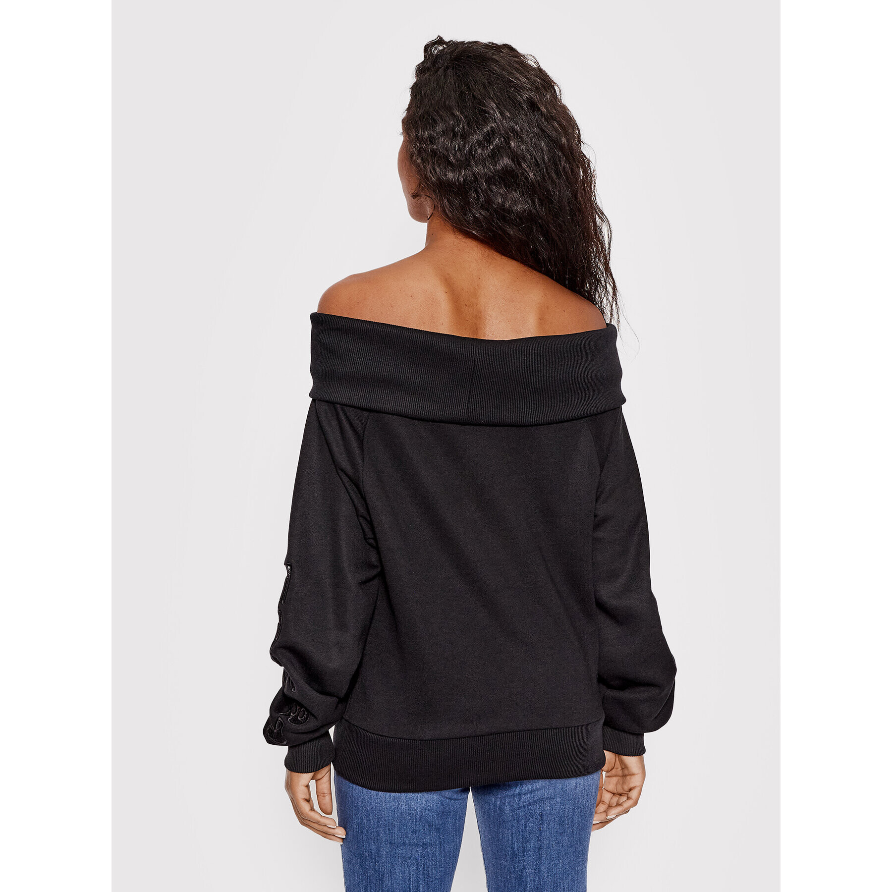 Guess Суитшърт W2YQ14 K8801 Черен Regular Fit - Pepit.bg