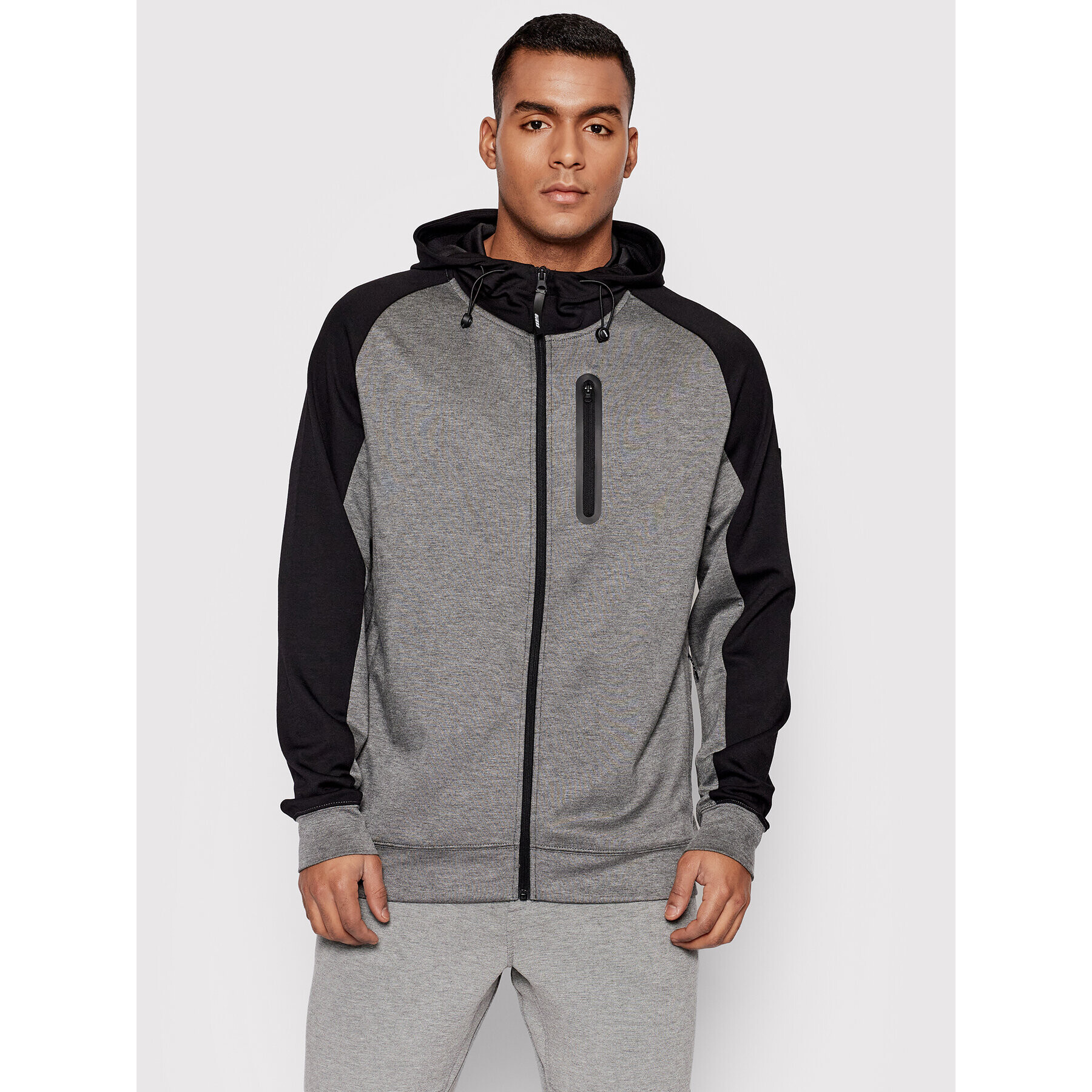 Guess Суитшърт Z2RQ05 KAYO2 Сив Regular Fit - Pepit.bg
