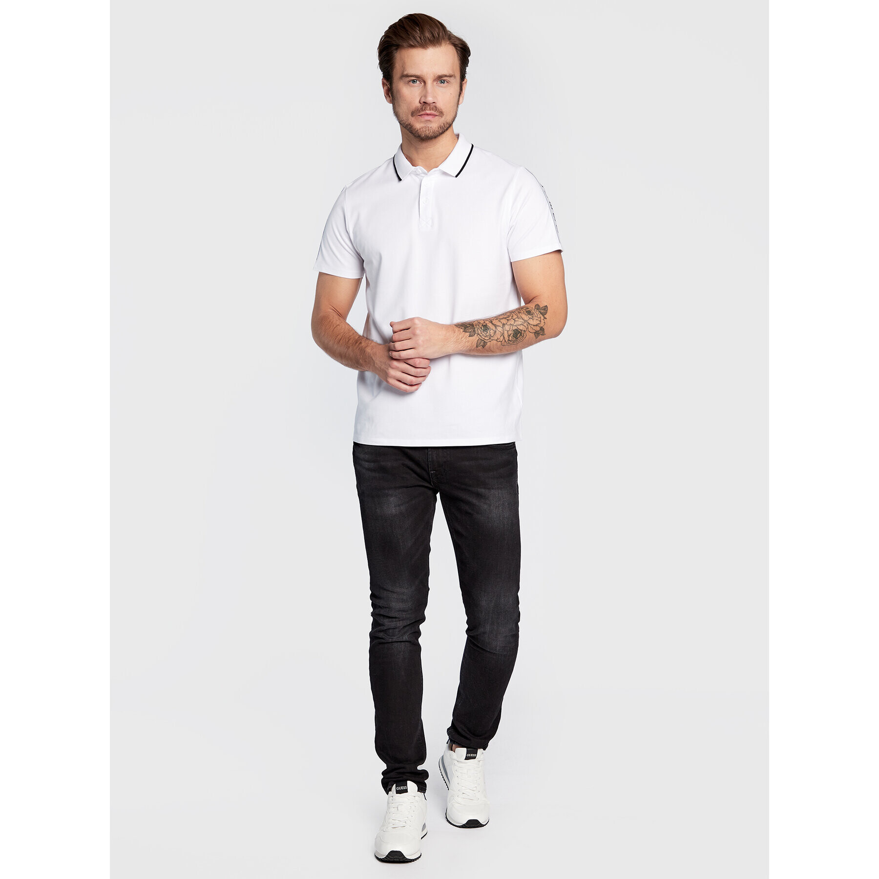 Guess Тениска с яка и копчета M2YP25 KARS0 Бял Slim Fit - Pepit.bg