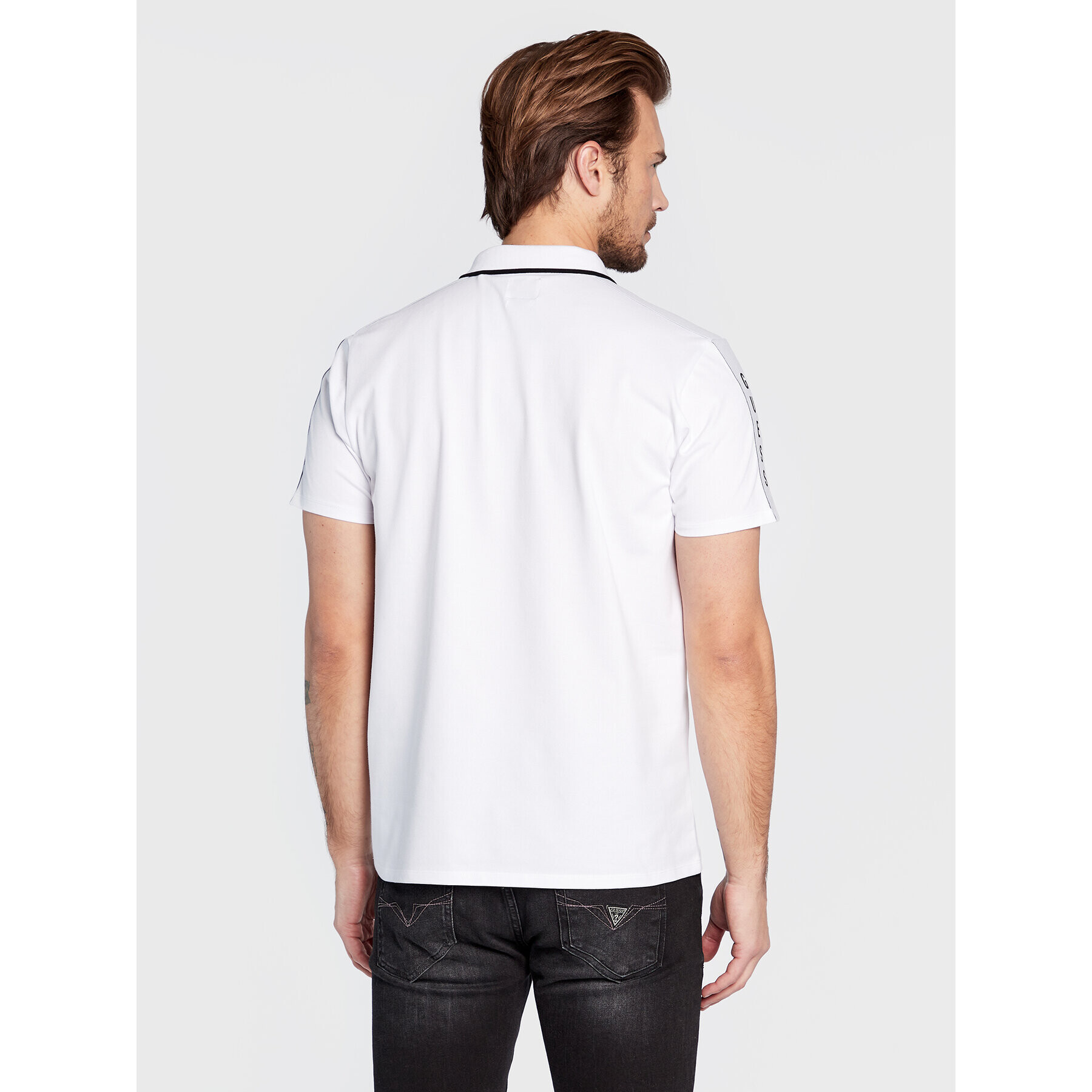 Guess Тениска с яка и копчета M2YP25 KARS0 Бял Slim Fit - Pepit.bg