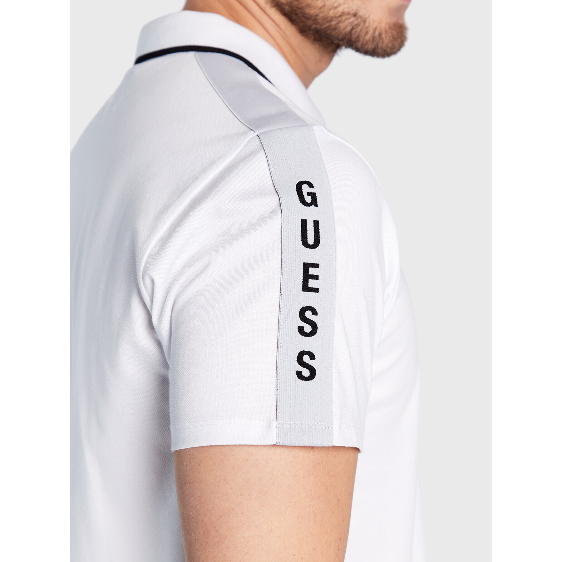 Guess Тениска с яка и копчета M2YP25 KARS0 Бял Slim Fit - Pepit.bg