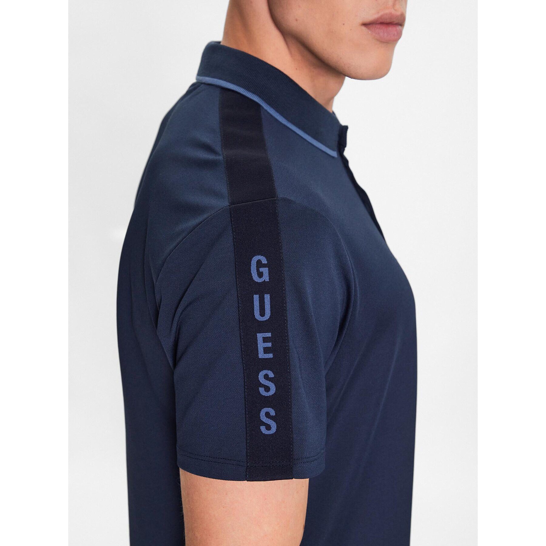 Guess Тениска с яка и копчета Paul M2YP25 KARS0 Тъмносин Regular Fit - Pepit.bg