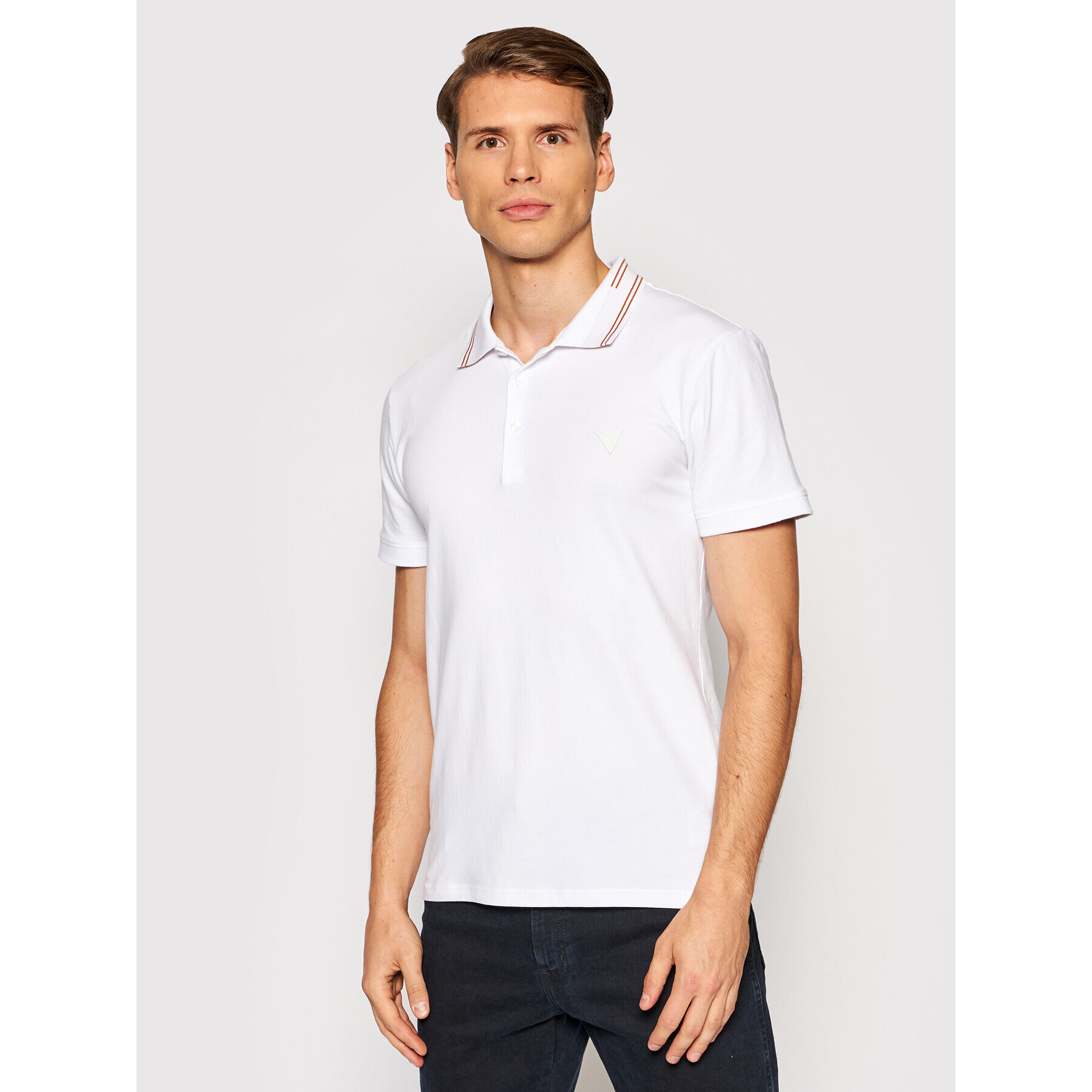 Guess Тениска с яка и копчета M1BP66 J1311 Бял Extra Slim Fit - Pepit.bg