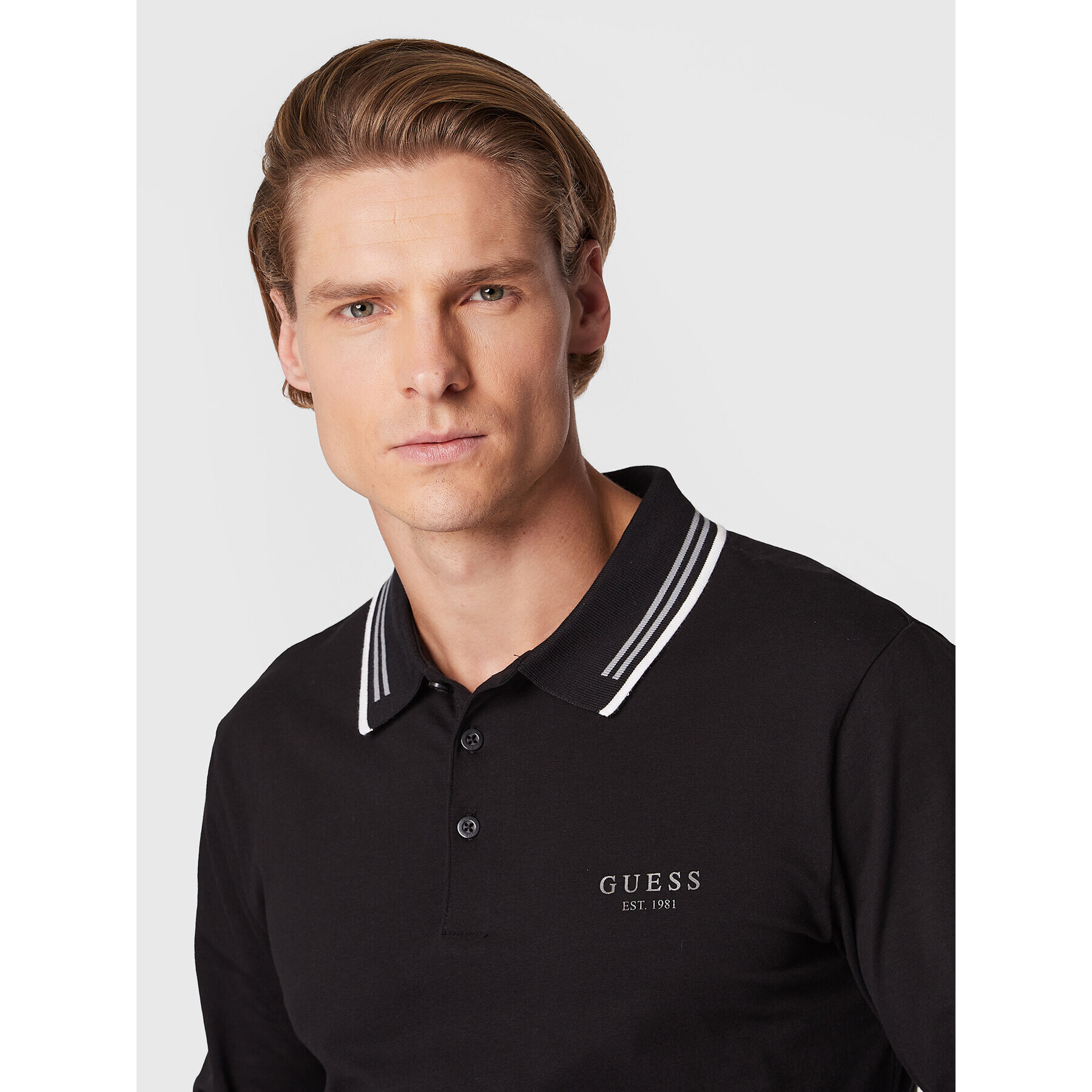 Guess Тениска с яка и копчета M2BP36 J1314 Черен Extra Slim Fit - Pepit.bg