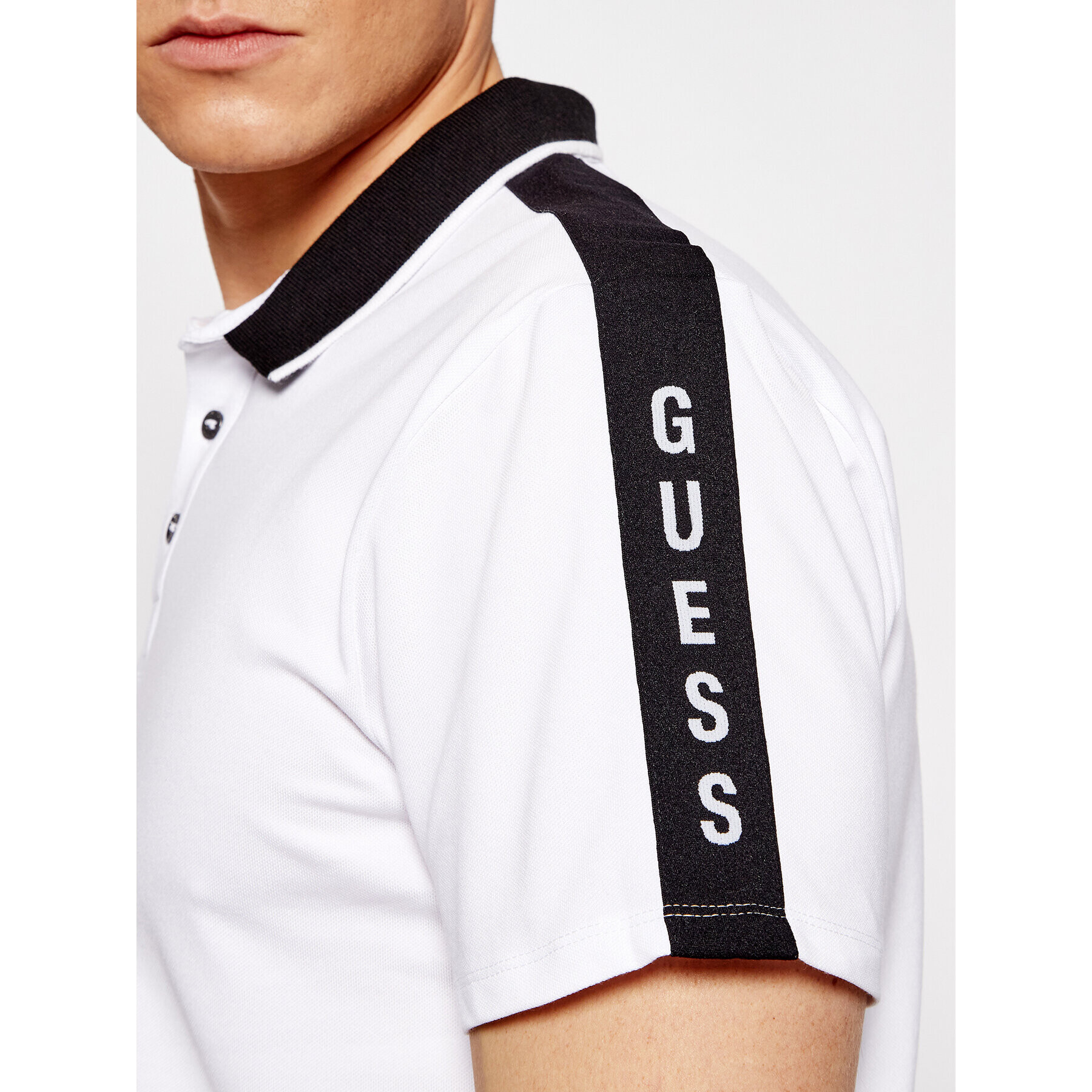 Guess Тениска с яка и копчета M91P71 R7PU0 Бял Slim Fit - Pepit.bg