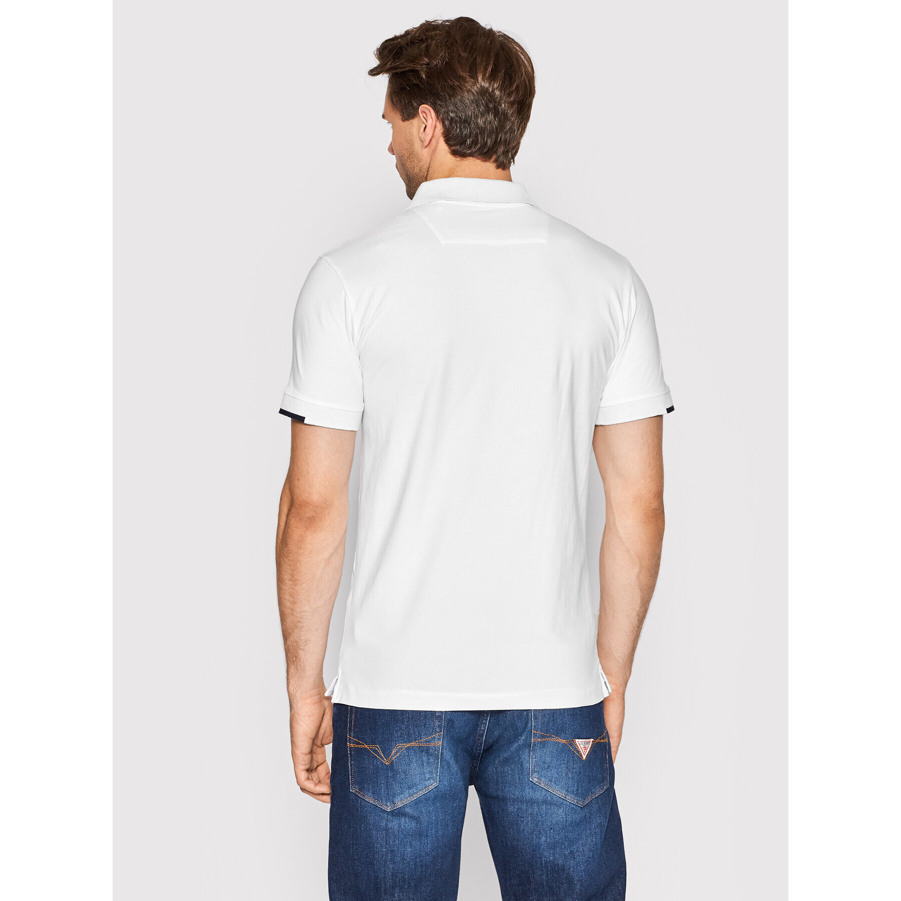 Guess Тениска с яка и копчета Nolan M2YP66 J1311 Бял Extra Slim Fit - Pepit.bg