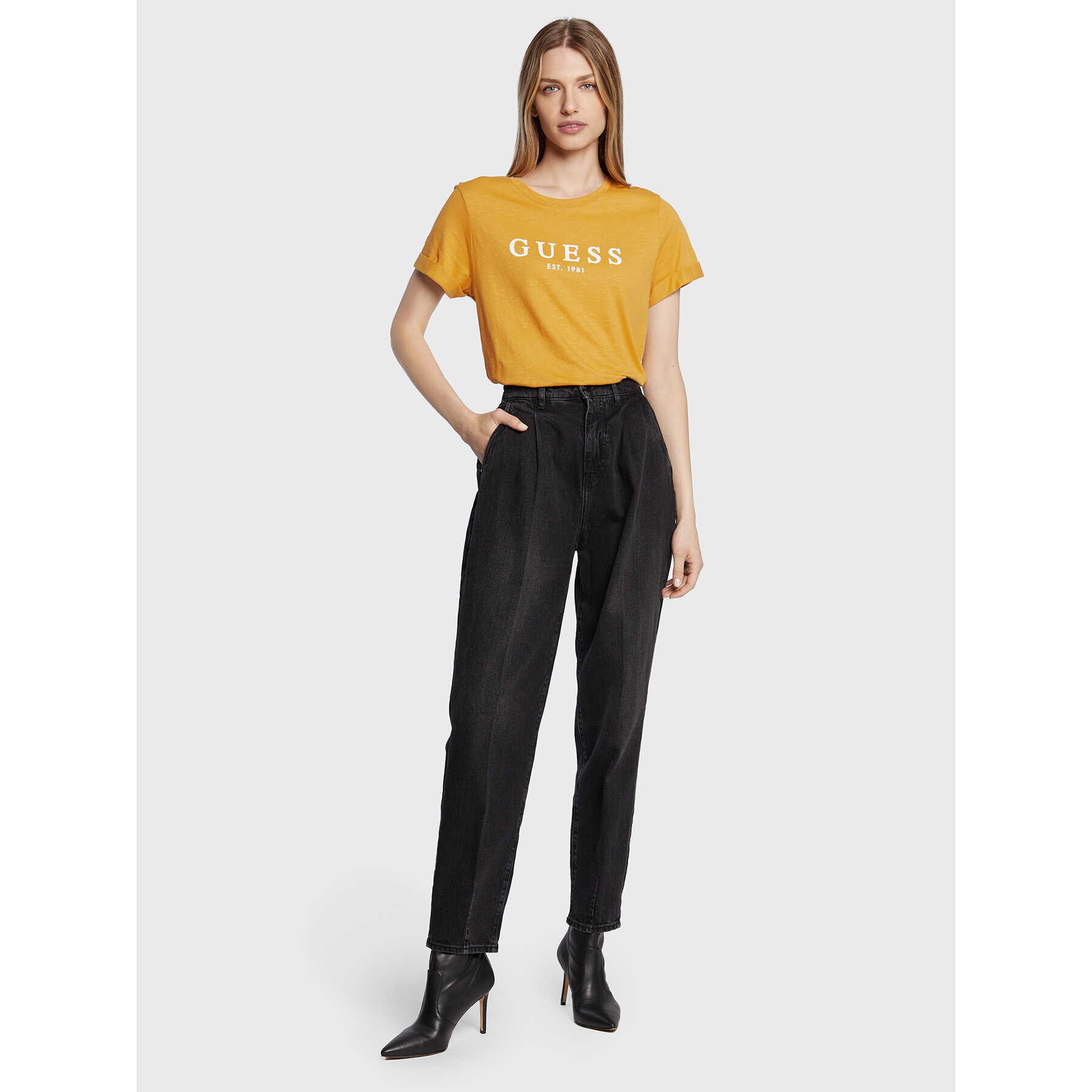 Guess Тишърт 1981 W2BI68 K8G01 Жълт Regular Fit - Pepit.bg