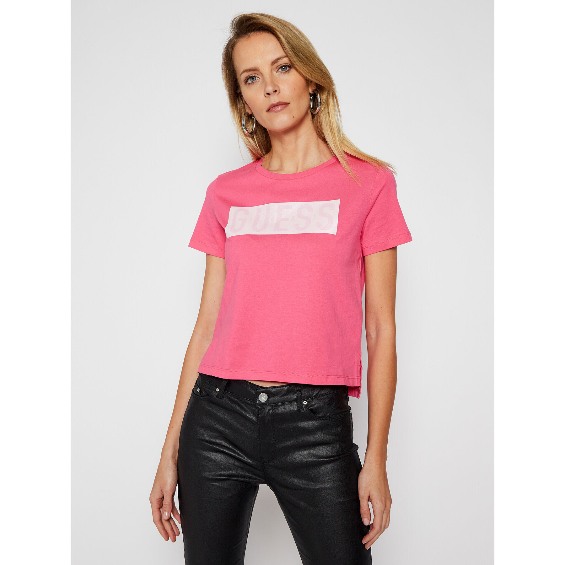 Guess Тишърт Adria Tee W1RI05 JA900 Розов Regular Fit - Pepit.bg