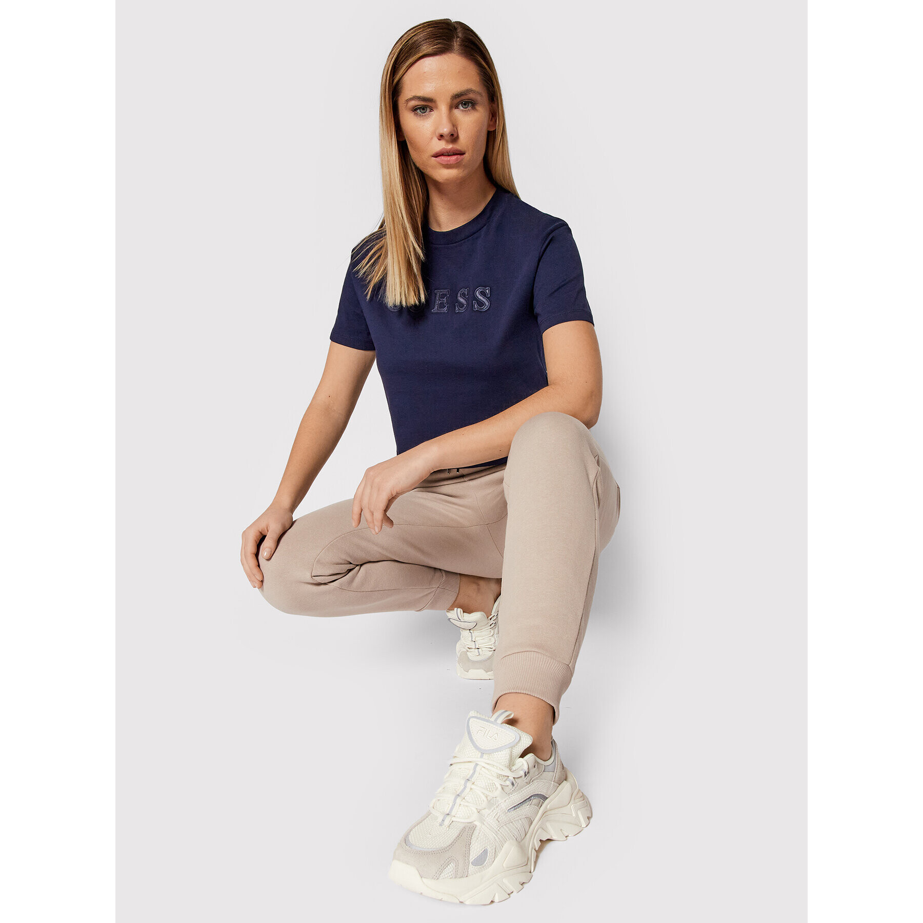 Guess Тишърт V2RI07 K8HM0 Тъмносин Regular Fit - Pepit.bg