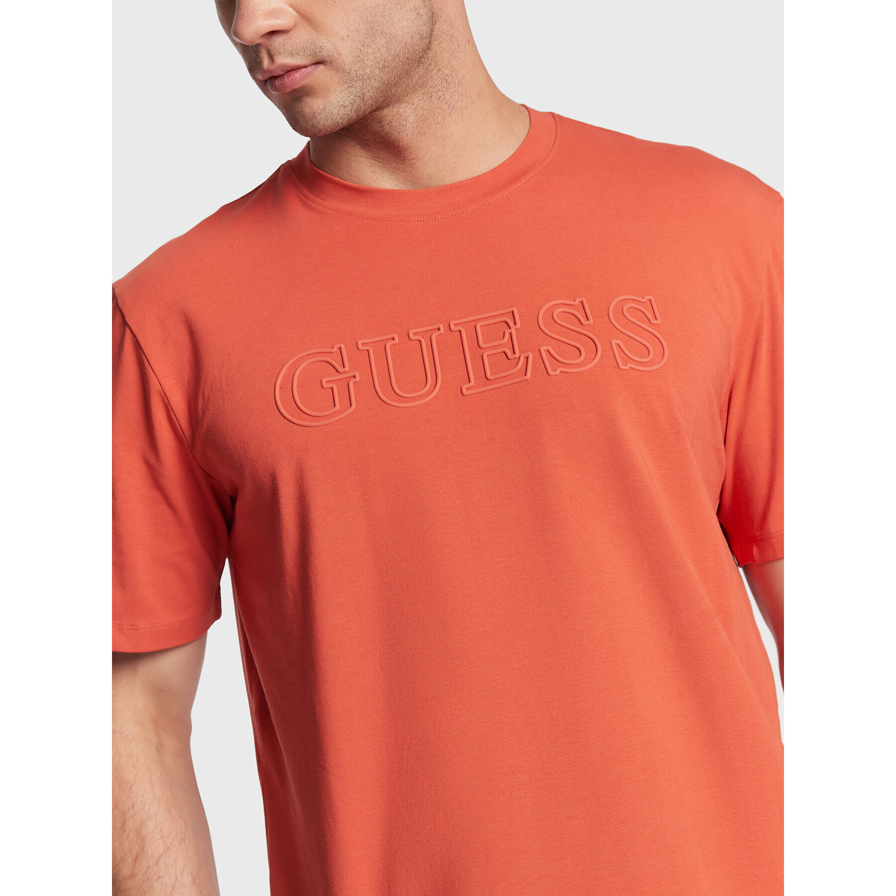 Guess Тишърт Alphy Z2YI11 J1311 Червен Regular Fit - Pepit.bg