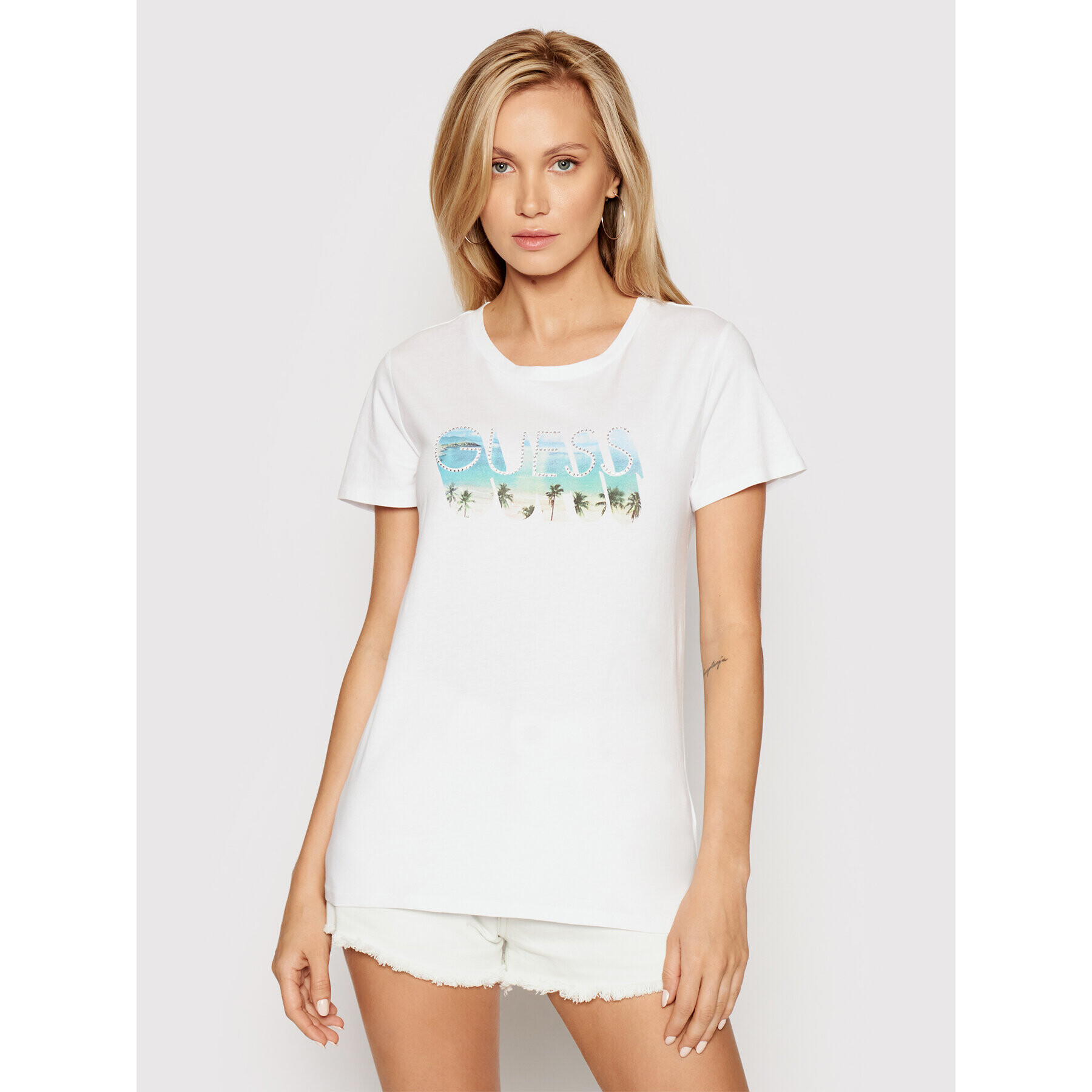 Guess Тишърт Beach Logo W1YI77 R1310 Бял Regular Fit - Pepit.bg