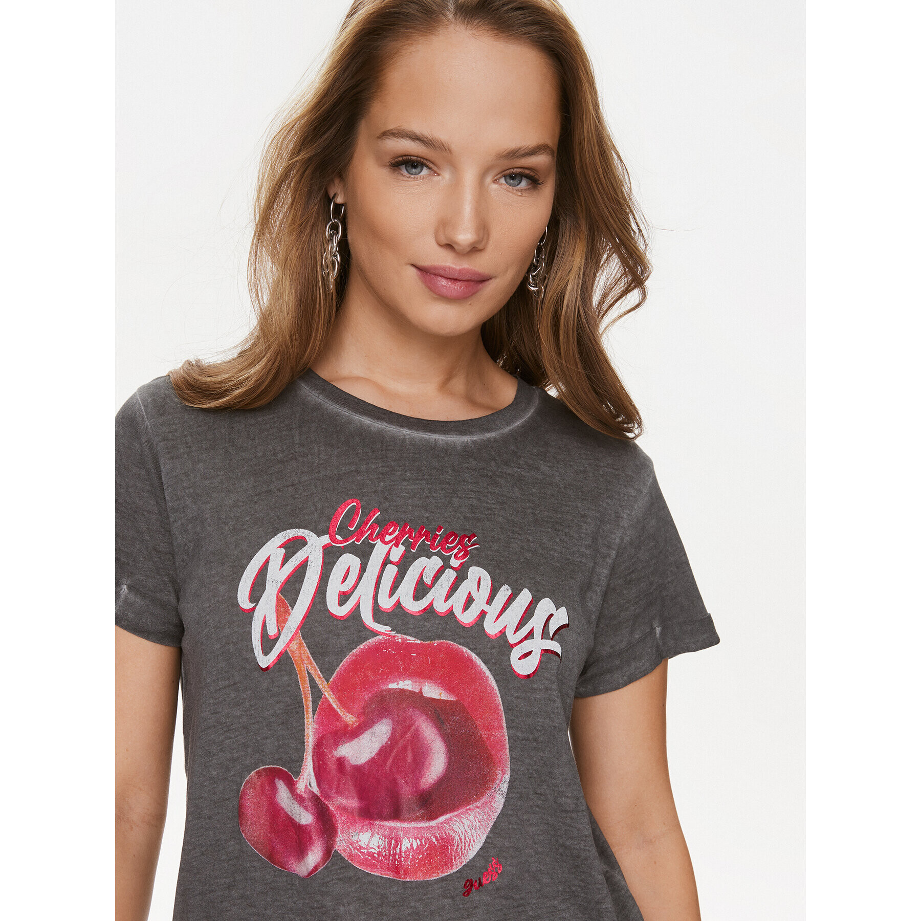 Guess Тишърт Delicious Rol W4RI22 K9SN1 Черен Regular Fit - Pepit.bg