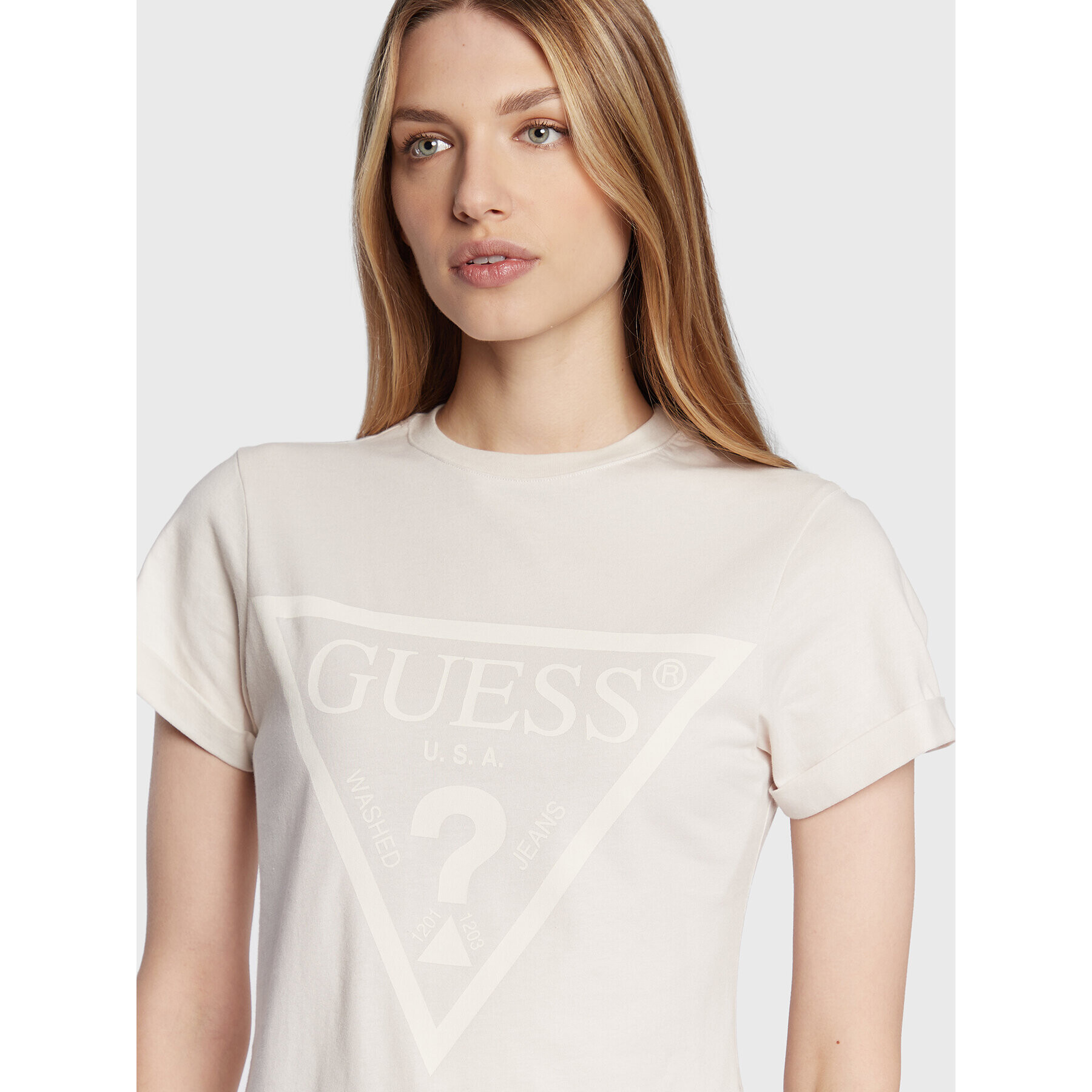 Guess Тишърт Dianna V2BI06 I3Z14 Бежов Regular Fit - Pepit.bg
