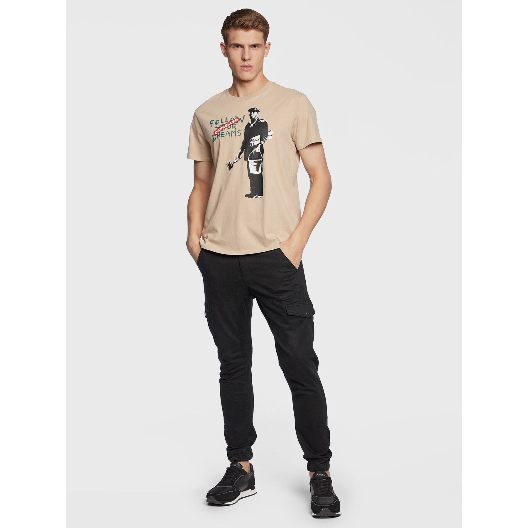 Guess Тишърт Dre M2BI1X KBDL0 Бежов Regular Fit - Pepit.bg