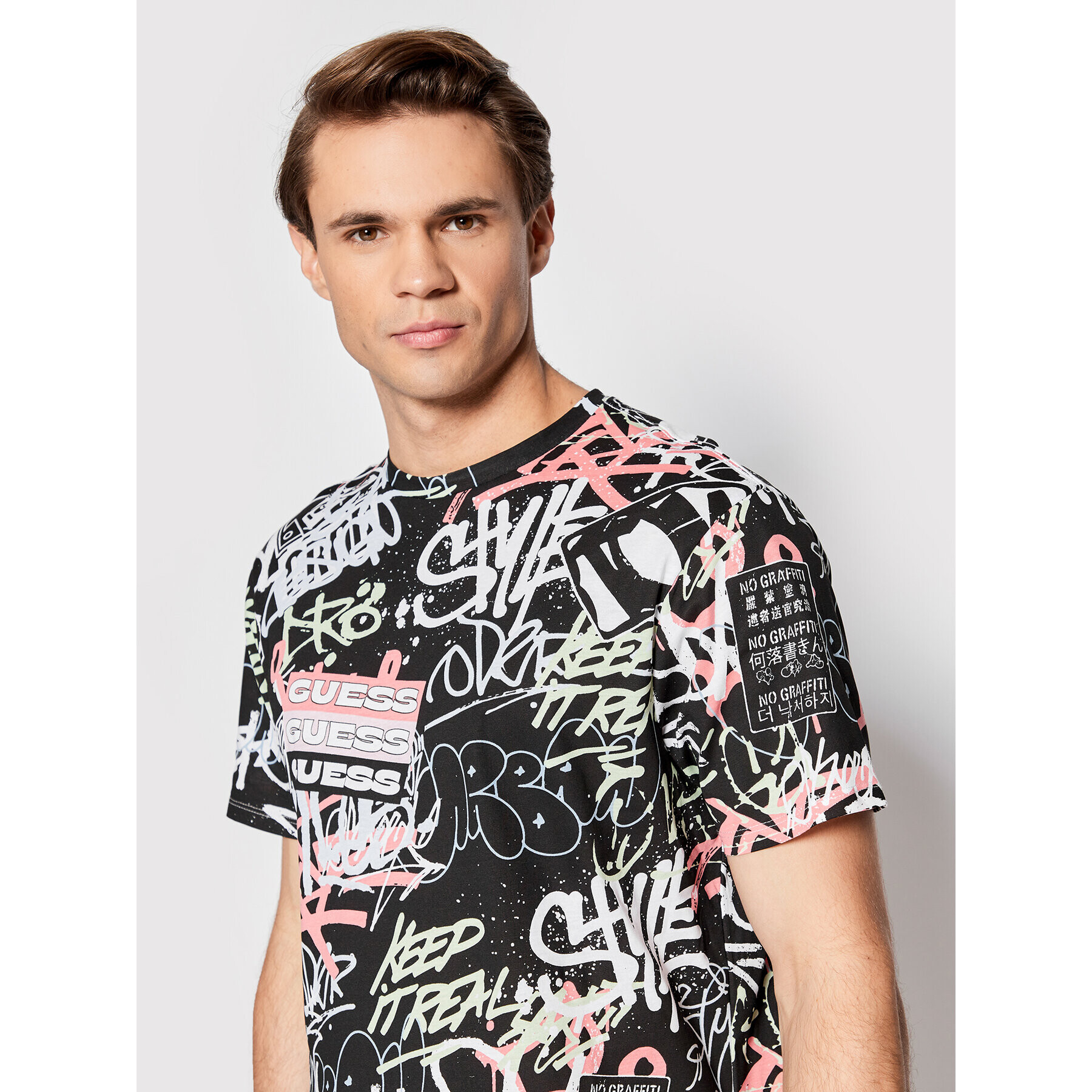 Guess Тишърт Eco Graphic M2YI10 K9RM1 Цветен Slim Fit - Pepit.bg